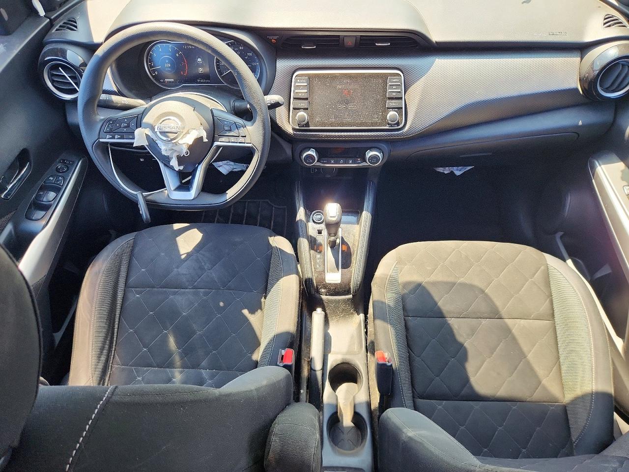 2020 Nissan Kicks Sv Red vin: 3N1CP5CV5LL526356