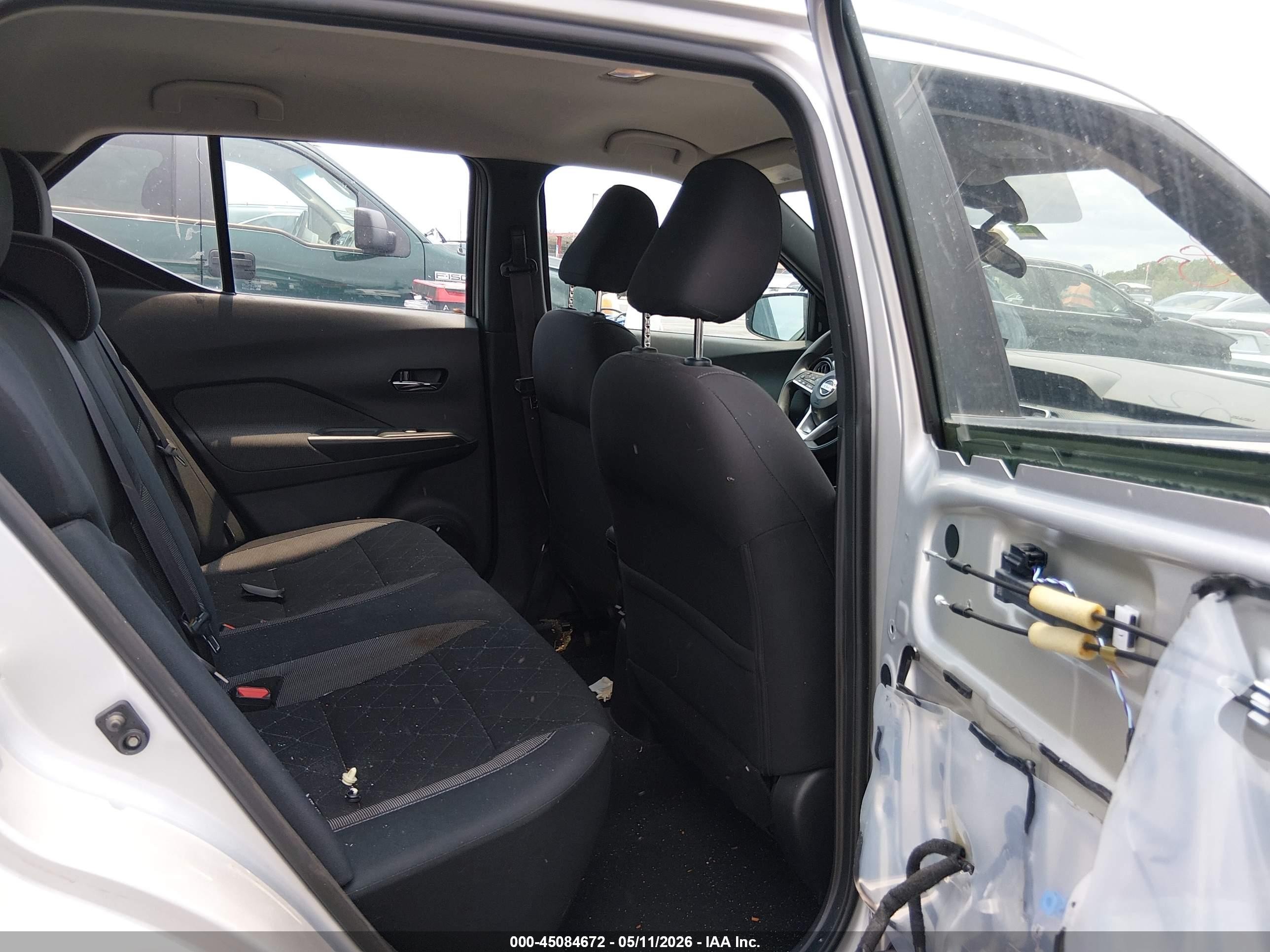 2020 Nissan Kicks Sv Xtronic Cvt Silver vin: 3N1CP5CV5LL564444