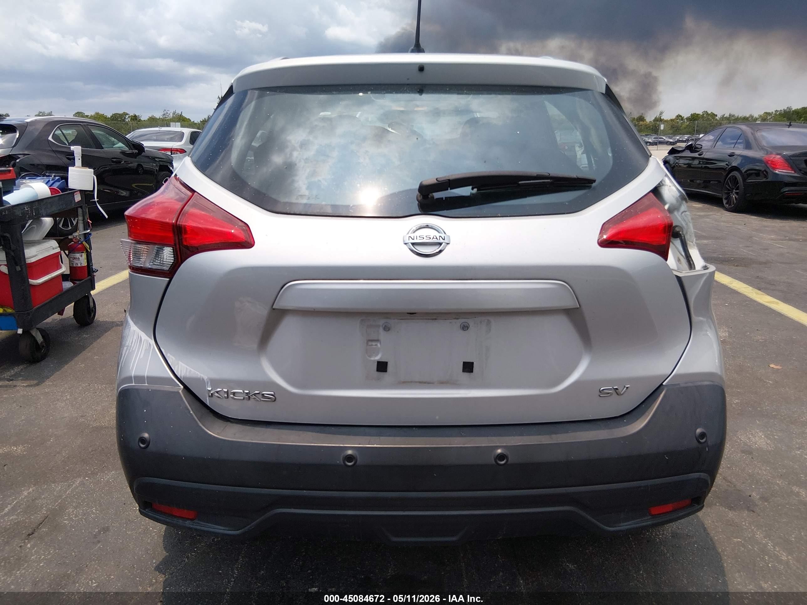 2020 Nissan Kicks Sv Xtronic Cvt Silver vin: 3N1CP5CV5LL564444