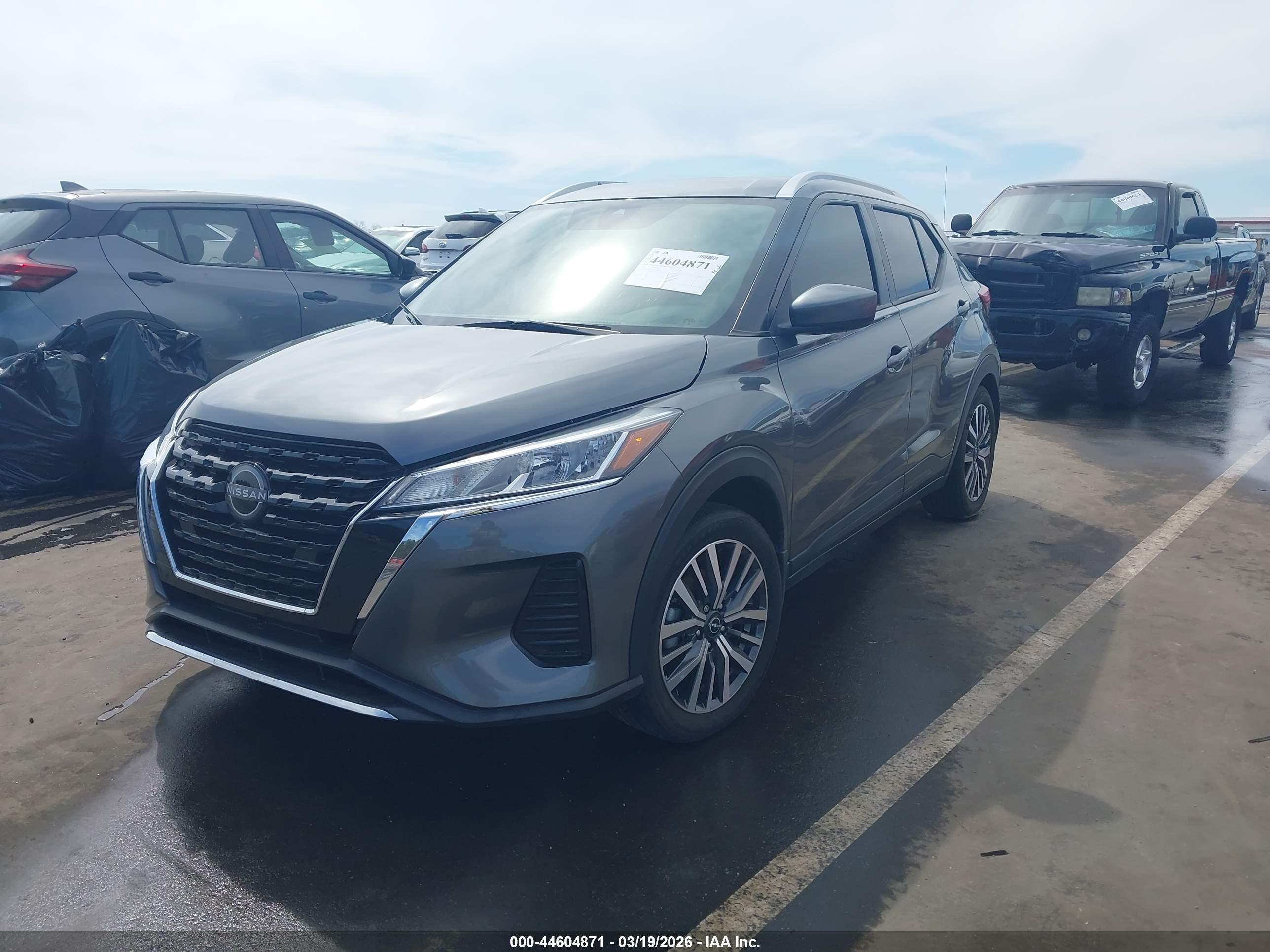2023 Nissan Kicks Sv Xtronic Cvt Gray vin: 3N1CP5CV5PL494983