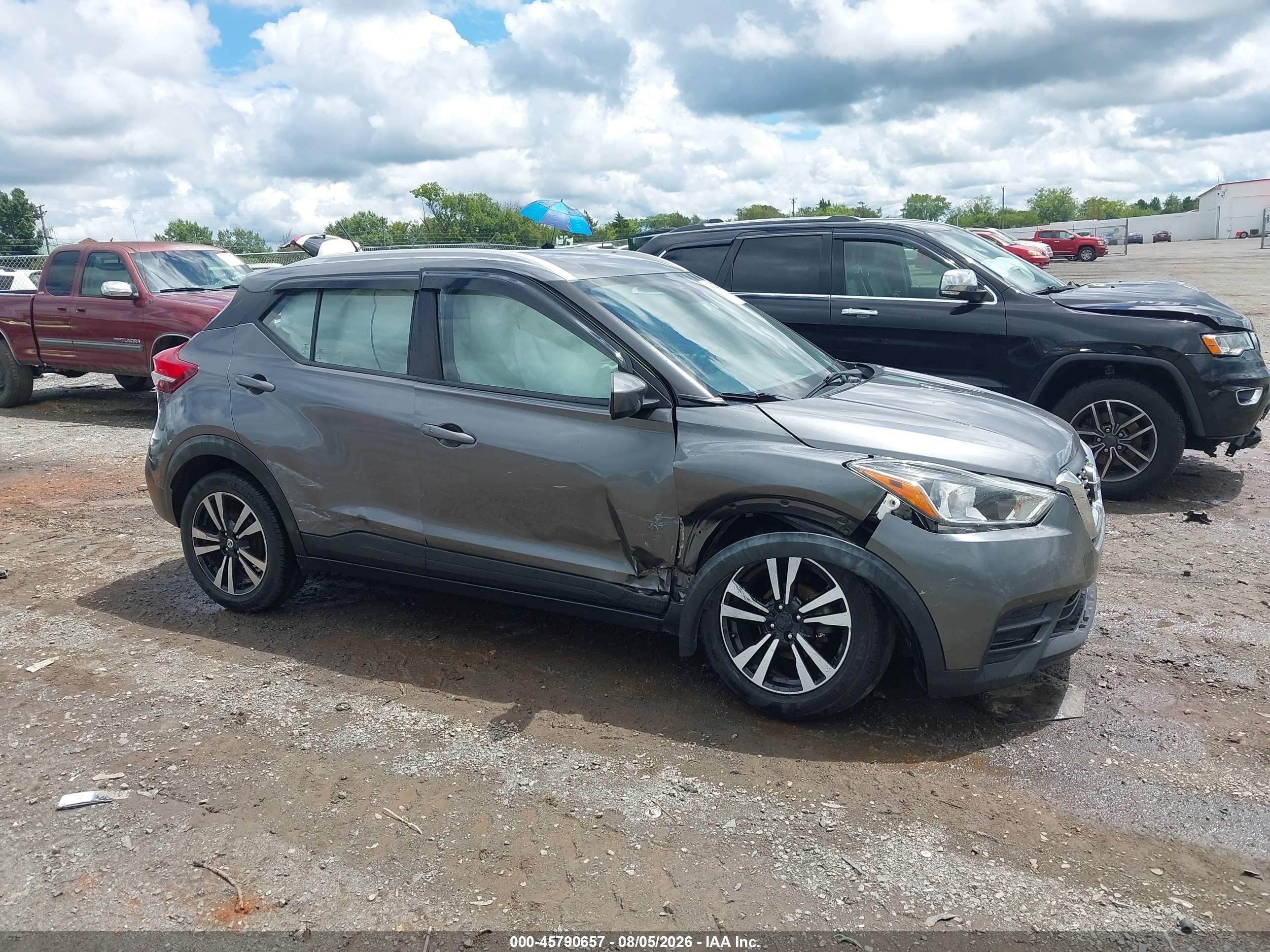 2020 Nissan Kicks Sv Xtronic Cvt Серый vin: 3N1CP5CV6LL516063