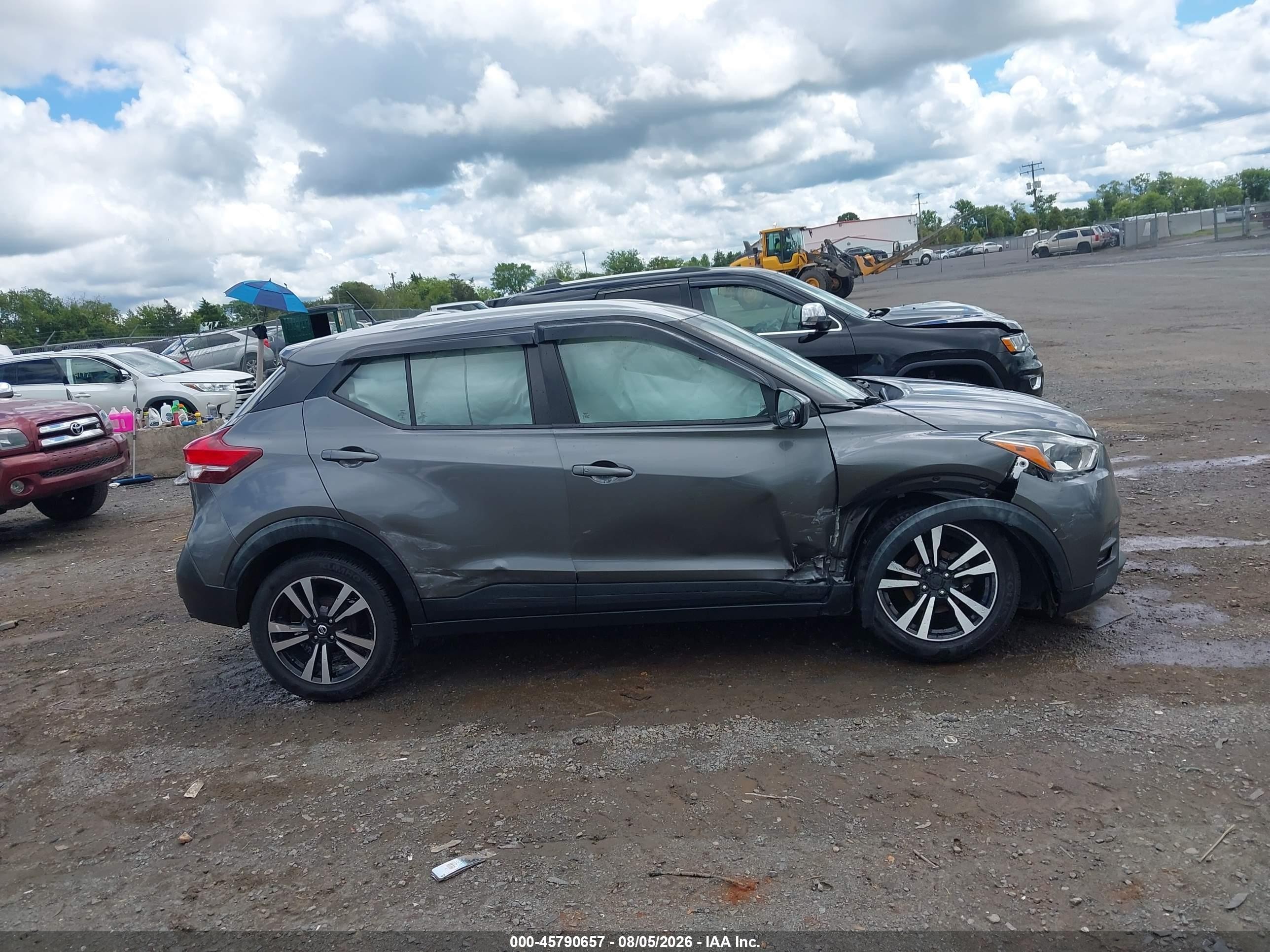 2020 Nissan Kicks Sv Xtronic Cvt Серый vin: 3N1CP5CV6LL516063