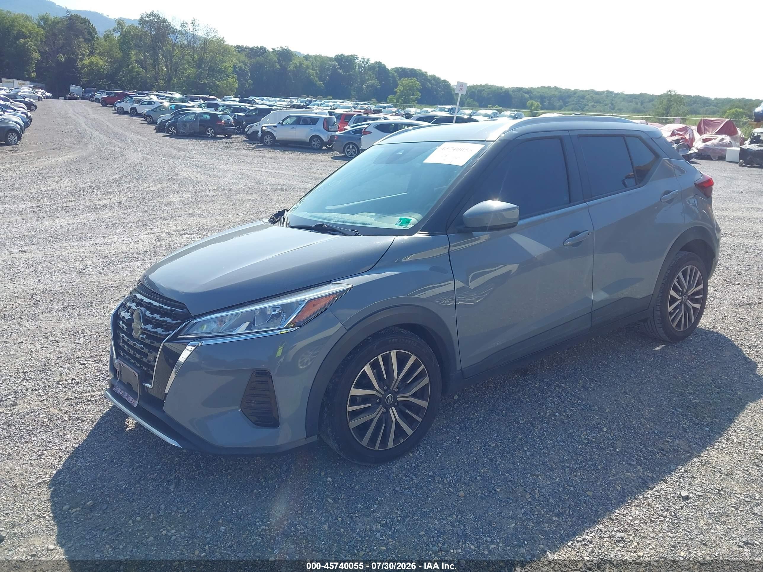 2021 Nissan Kicks Sv Xtronic Cvt Gray vin: 3N1CP5CV6ML500513