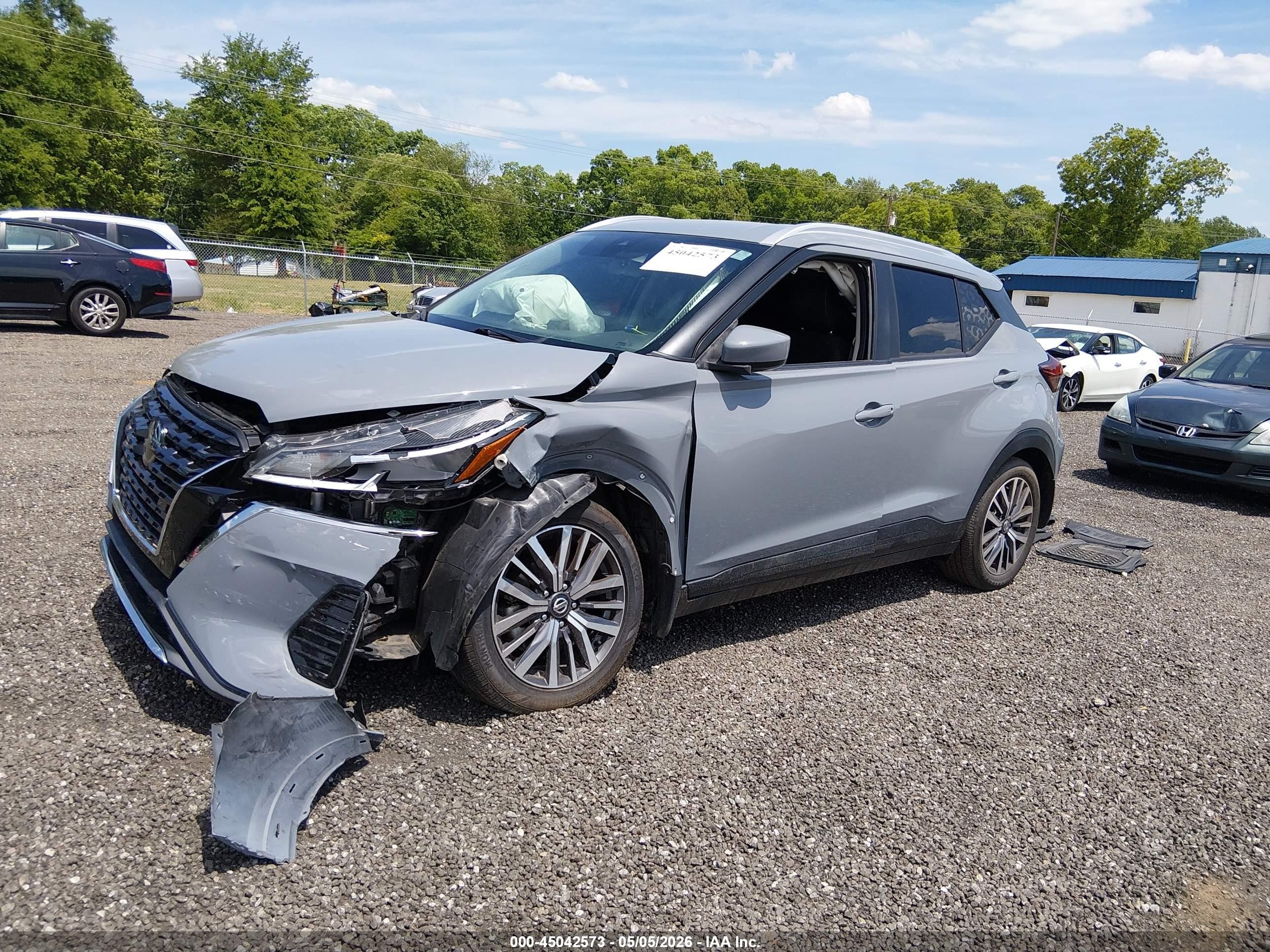 2021 Nissan Kicks Sv Xtronic Cvt Серый vin: 3N1CP5CV6ML502813