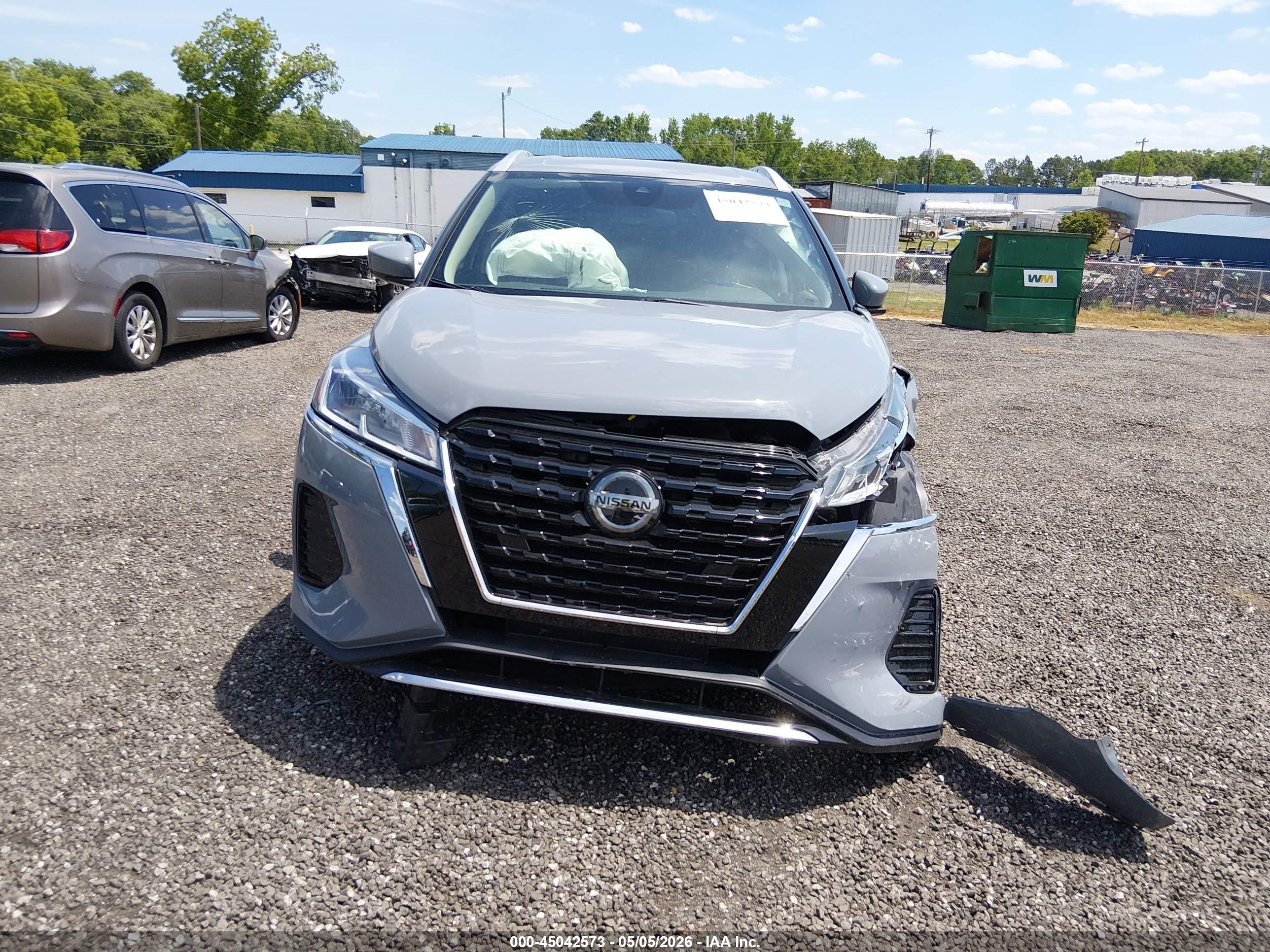 2021 Nissan Kicks Sv Xtronic Cvt Серый vin: 3N1CP5CV6ML502813