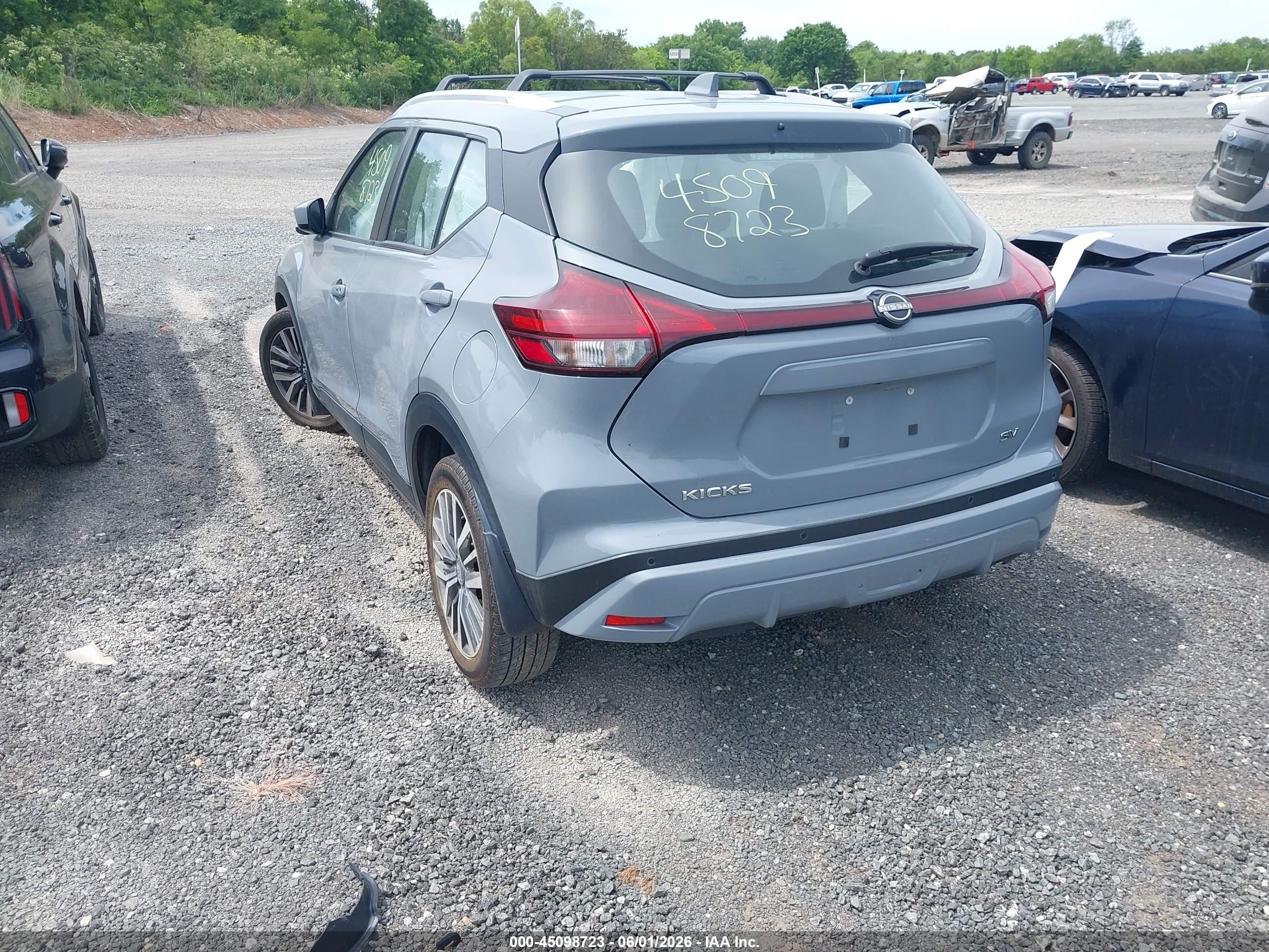 2023 Nissan Kicks Sv Xtronic Cvt Gray vin: 3N1CP5CV6PL570923