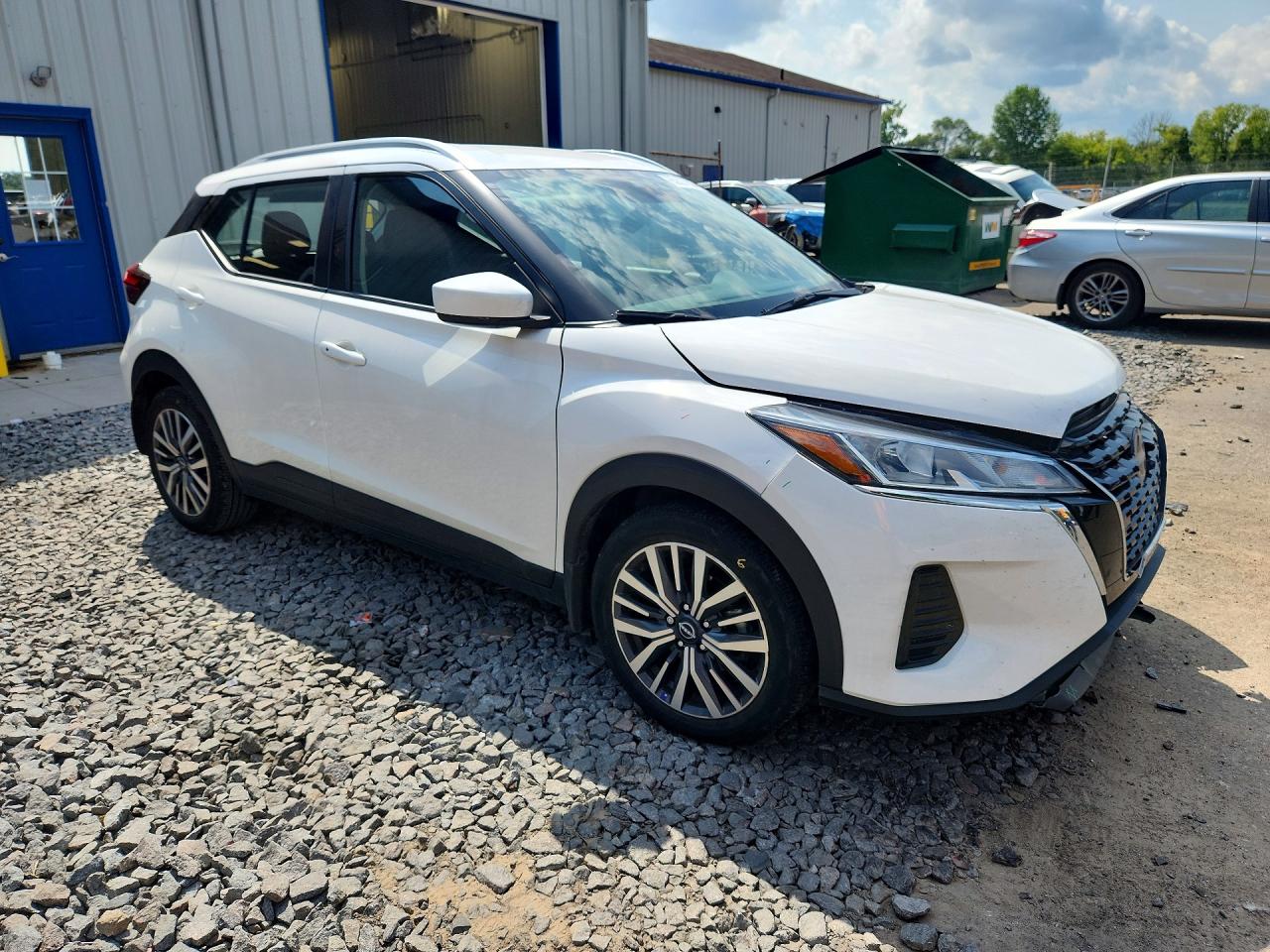2023 Nissan Kicks Sv White vin: 3N1CP5CV6PL572106