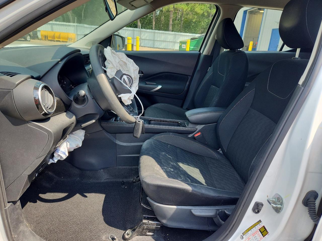 2023 Nissan Kicks Sv White vin: 3N1CP5CV6PL572106