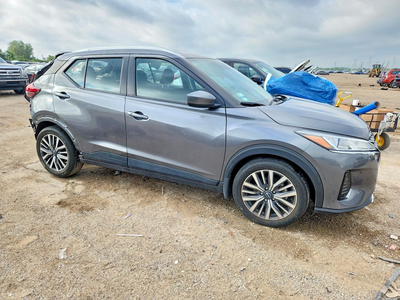 2024 Nissan Kicks Sv Gray vin: 3N1CP5CV6RL502544