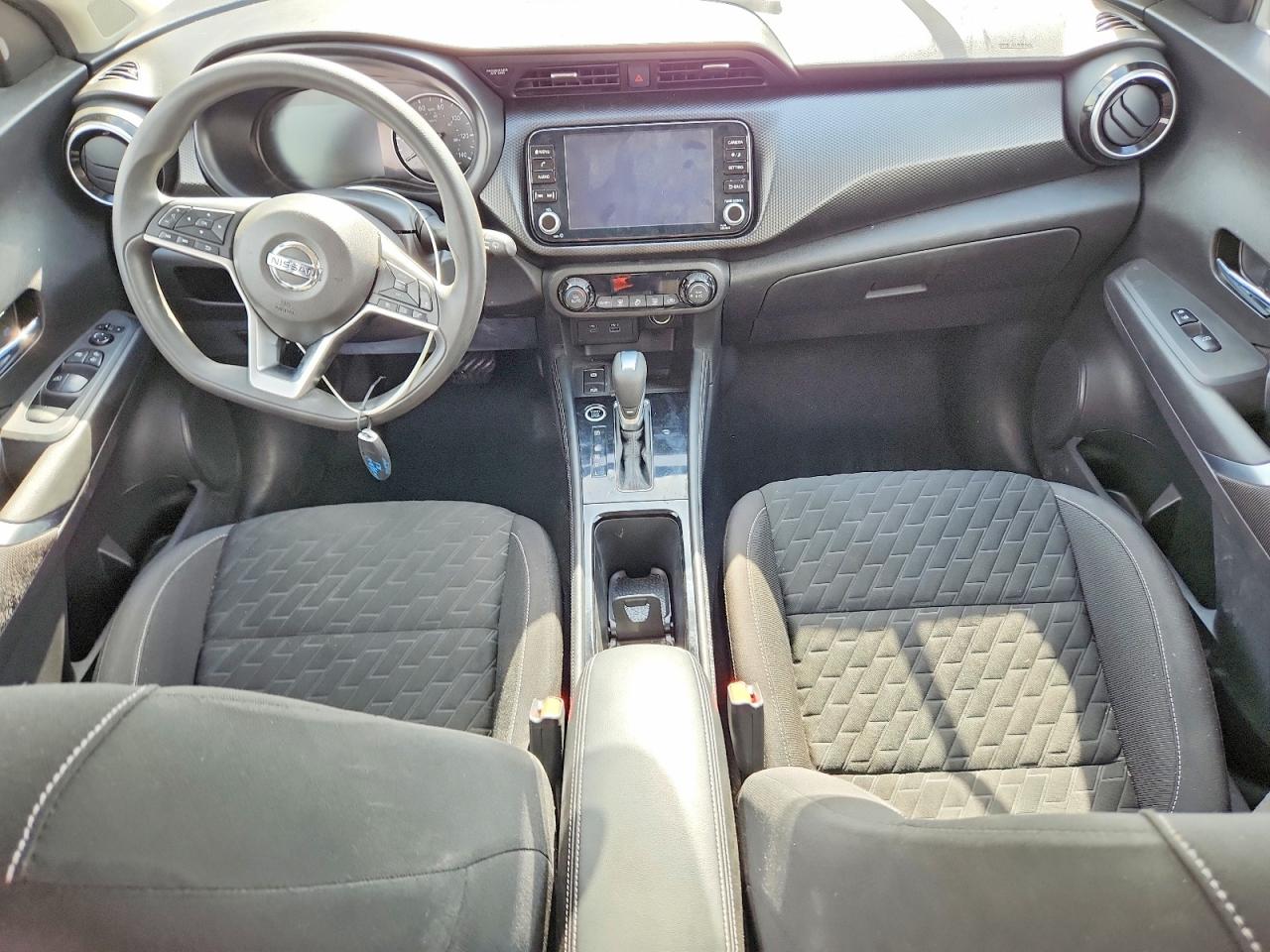 2021 Nissan Kicks Sv Gray vin: 3N1CP5CV7ML559537