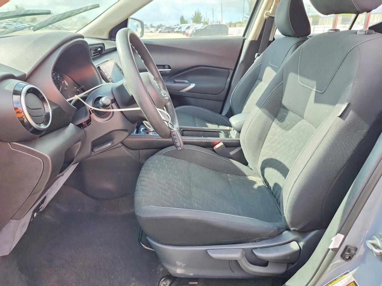 2021 Nissan Kicks Sv Gray vin: 3N1CP5CV7ML559537