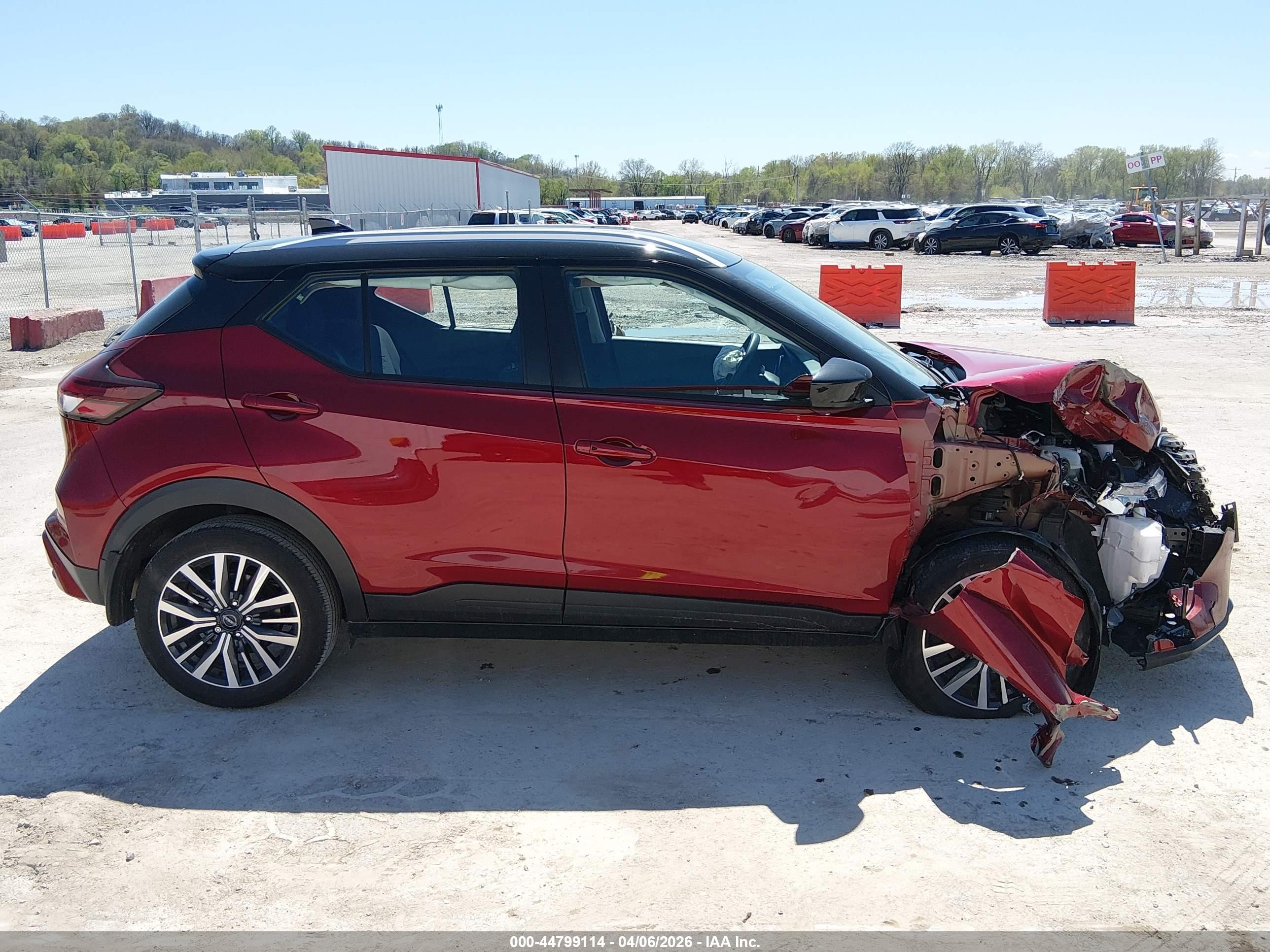 2023 Nissan Kicks Sv Xtronic Cvt Red vin: 3N1CP5CV7PL494578