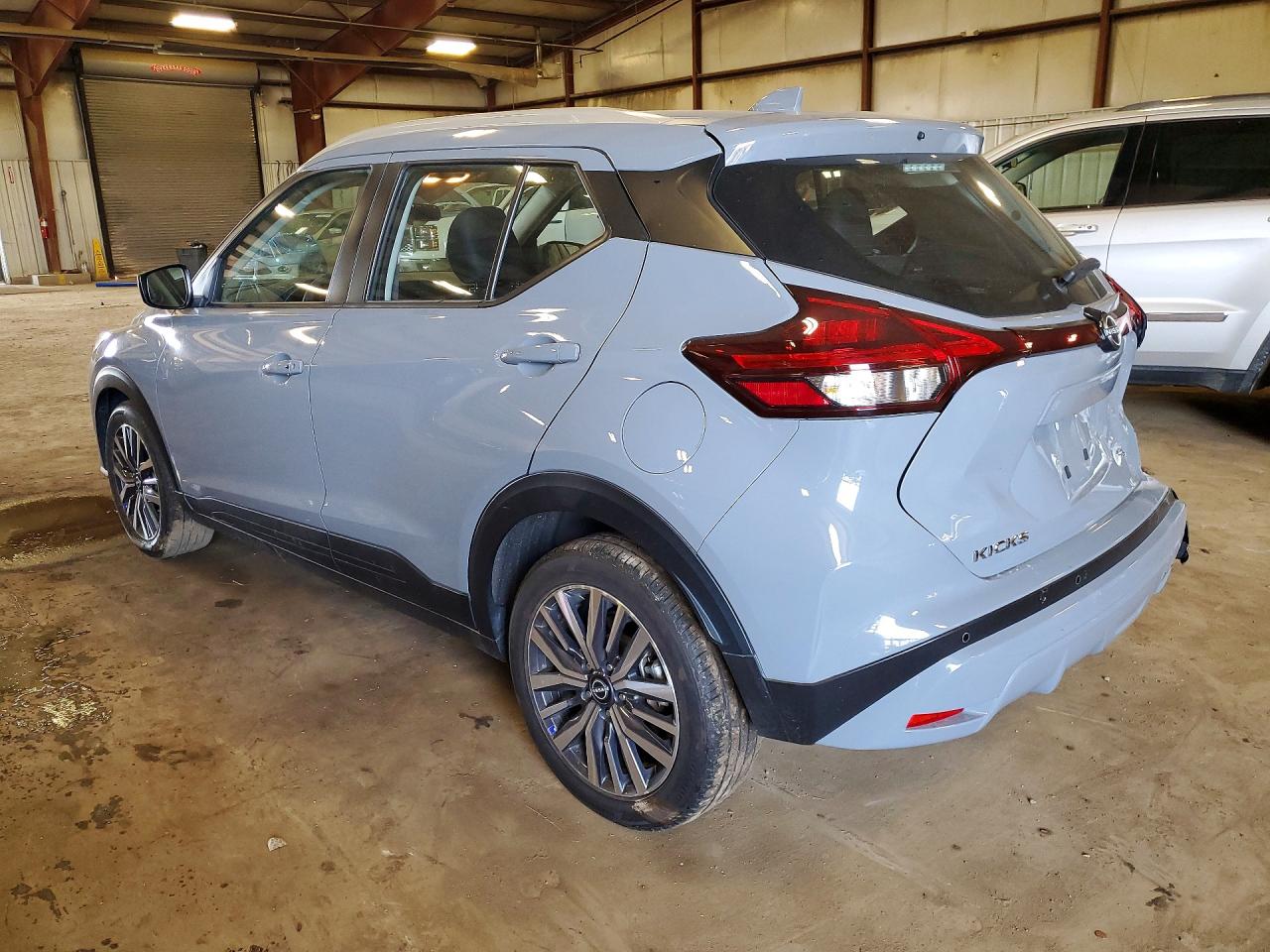 2024 Nissan Kicks Sv Gray vin: 3N1CP5CV7RL557228