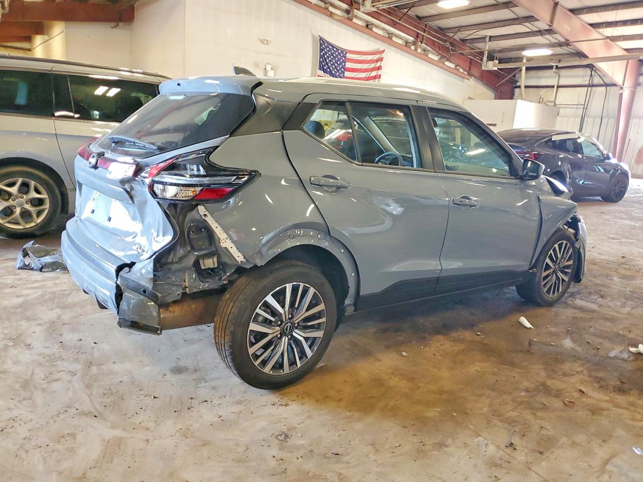 2024 Nissan Kicks Sv Gray vin: 3N1CP5CV7RL557228