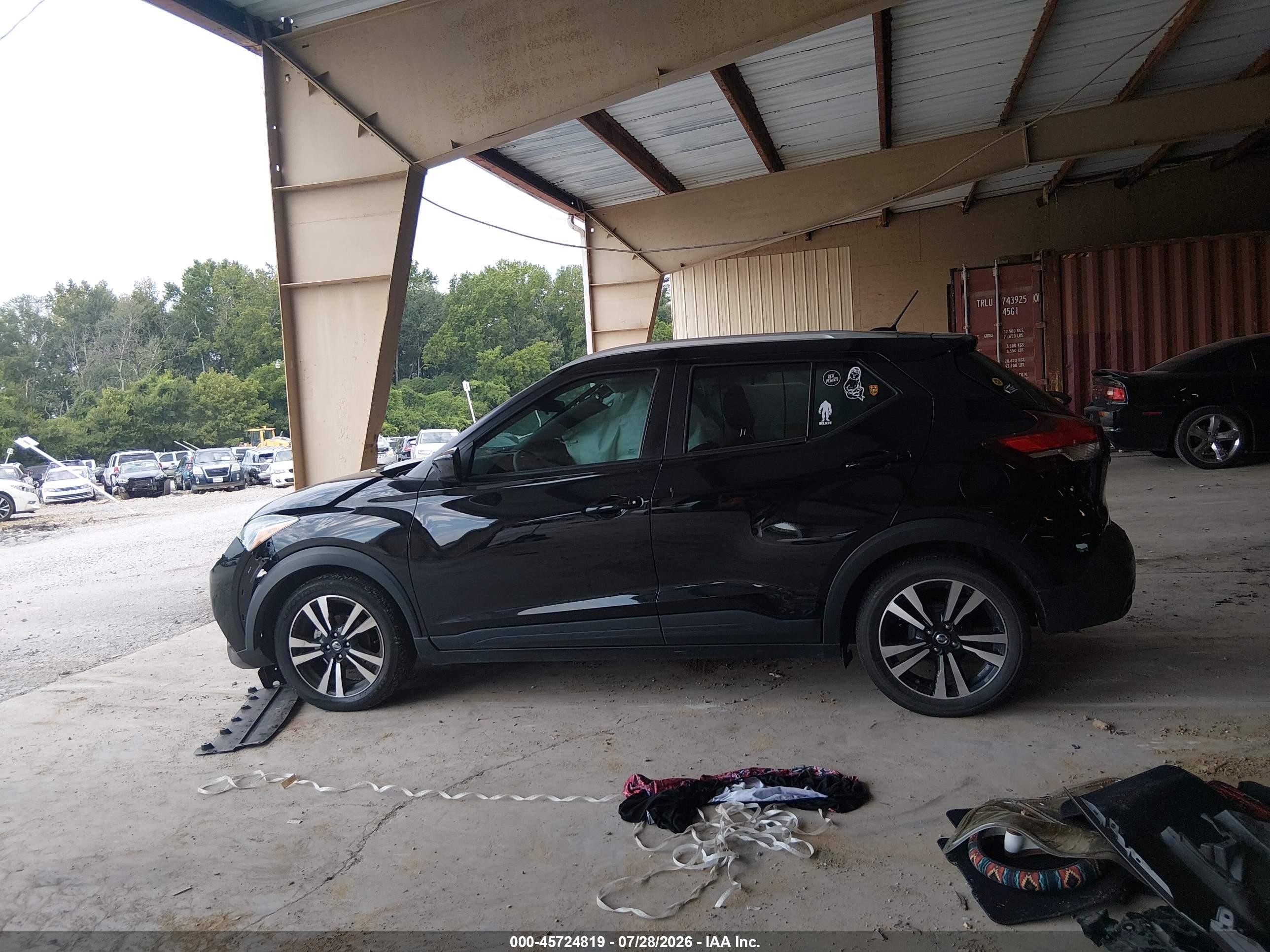 2020 Nissan Kicks Sv Xtronic Cvt Черный vin: 3N1CP5CV8LL480408