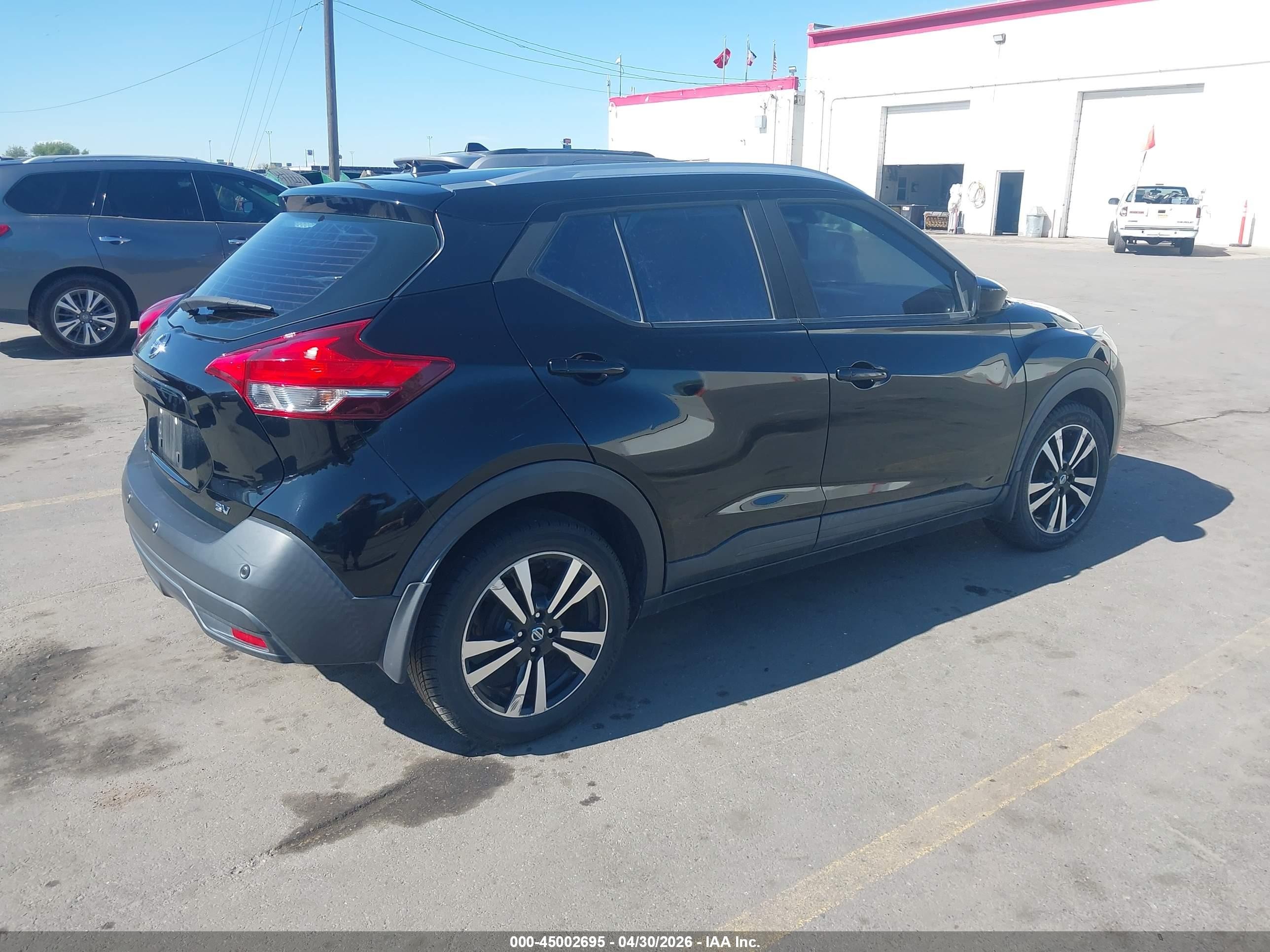 2020 Nissan Kicks Sv Xtronic Cvt Черный vin: 3N1CP5CV8LL486225