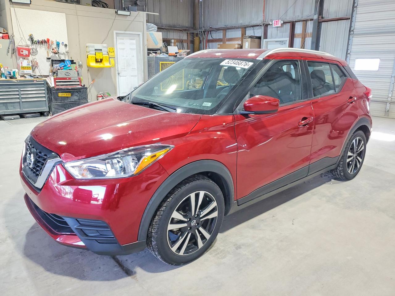 2020 Nissan Kicks Sv Burgundy vin: 3N1CP5CV8LL526707