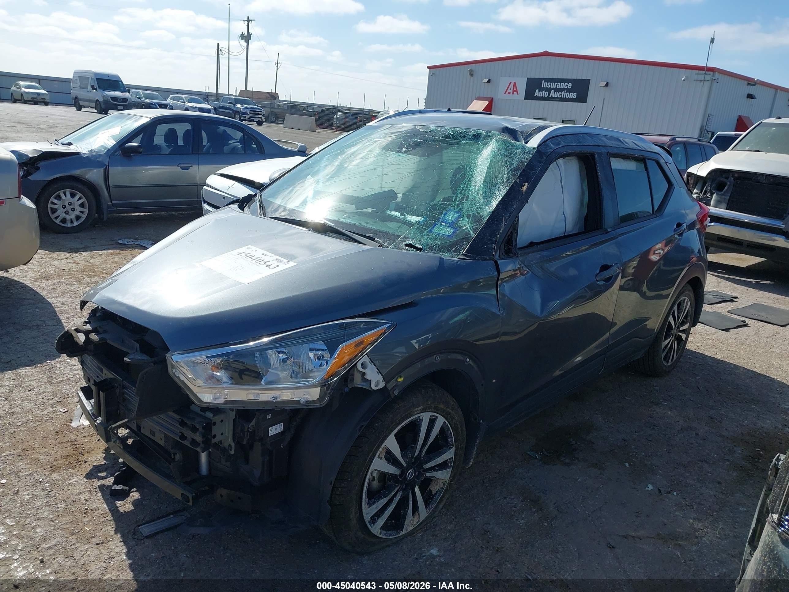 2020 Nissan Kicks Sv Xtronic Cvt Gray vin: 3N1CP5CV9LL534296