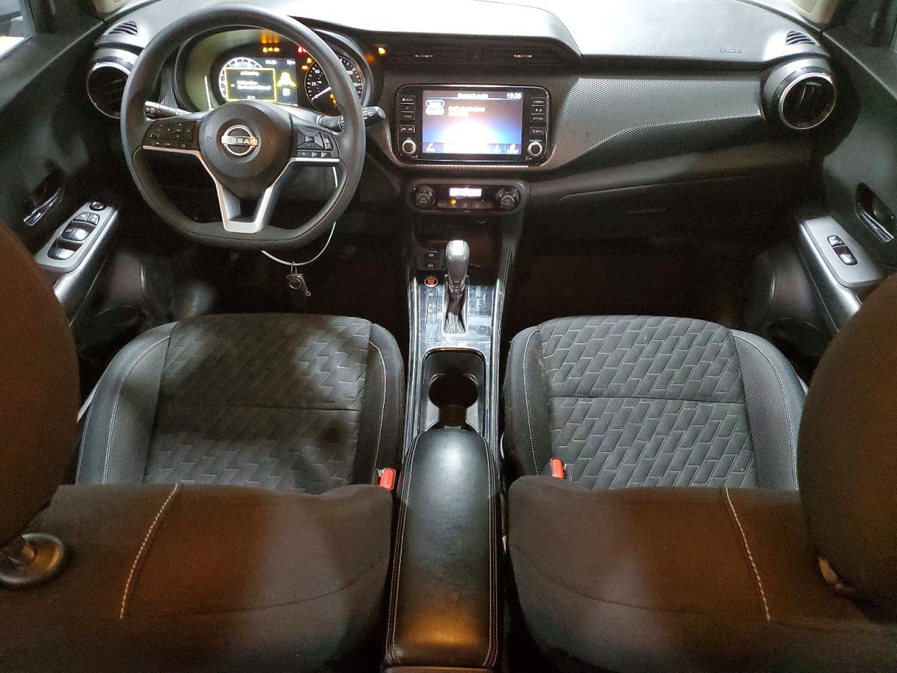 2022 Nissan Kicks Sv Gray vin: 3N1CP5CV9NL523835