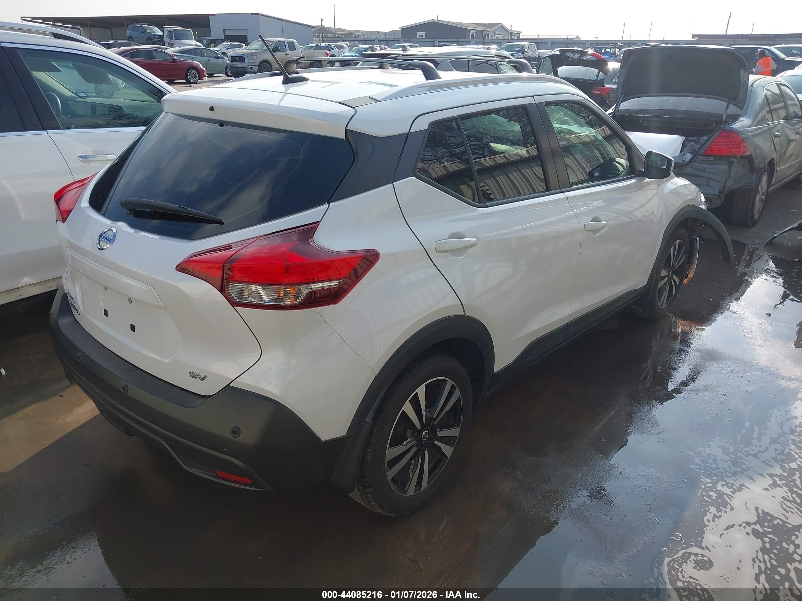 2020 Nissan Kicks Sv Xtronic Cvt Белый vin: 3N1CP5CVXLL509617