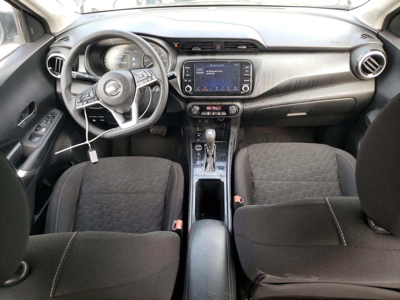 2021 Nissan Kicks Sv Черный vin: 3N1CP5CVXML482422
