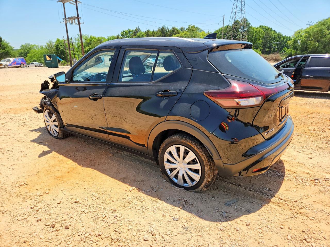 2021 Nissan Kicks Sv Black vin: 3N1CP5CVXML482422