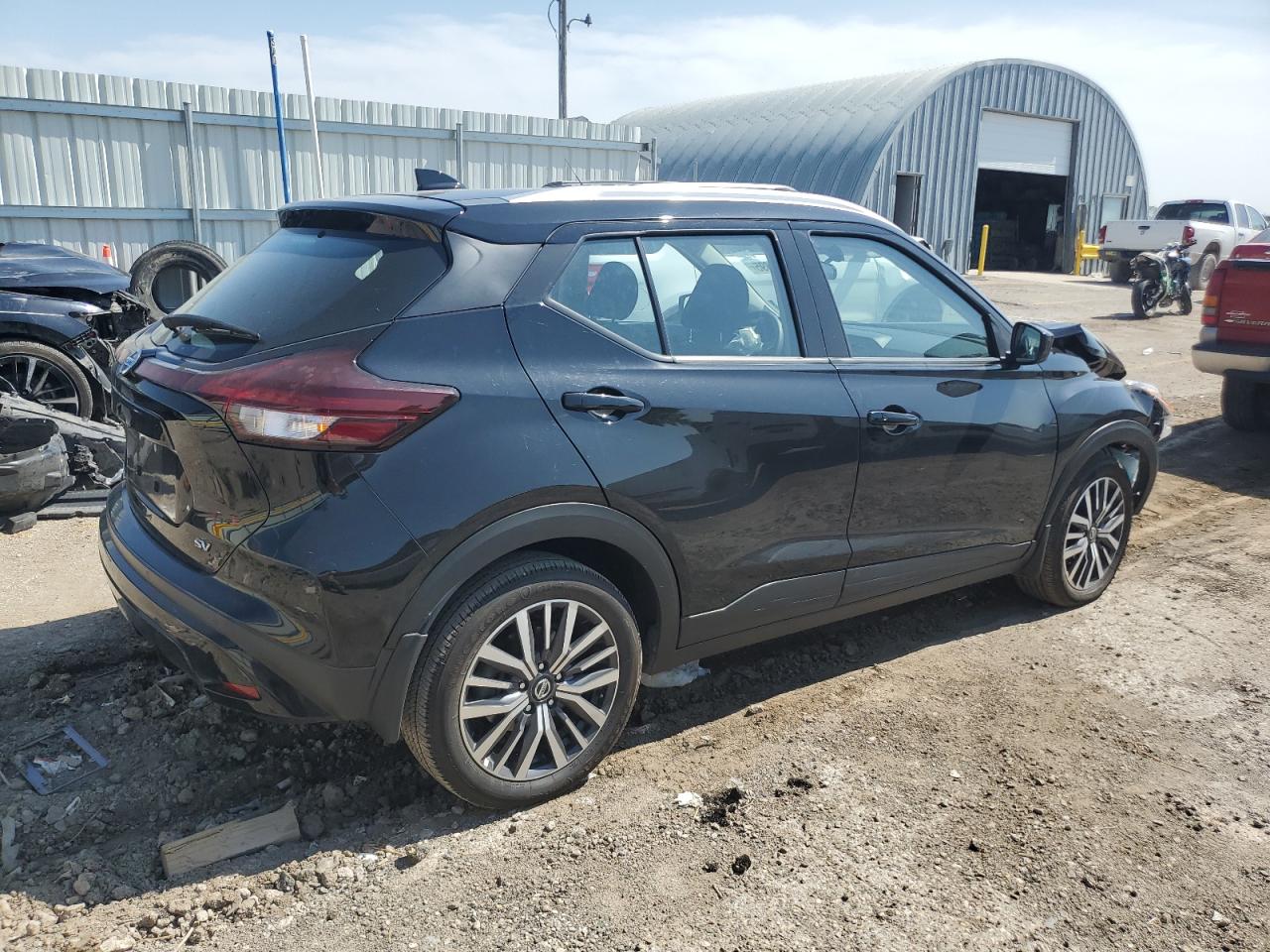 2021 Nissan Kicks Sv Black vin: 3N1CP5CVXML503219
