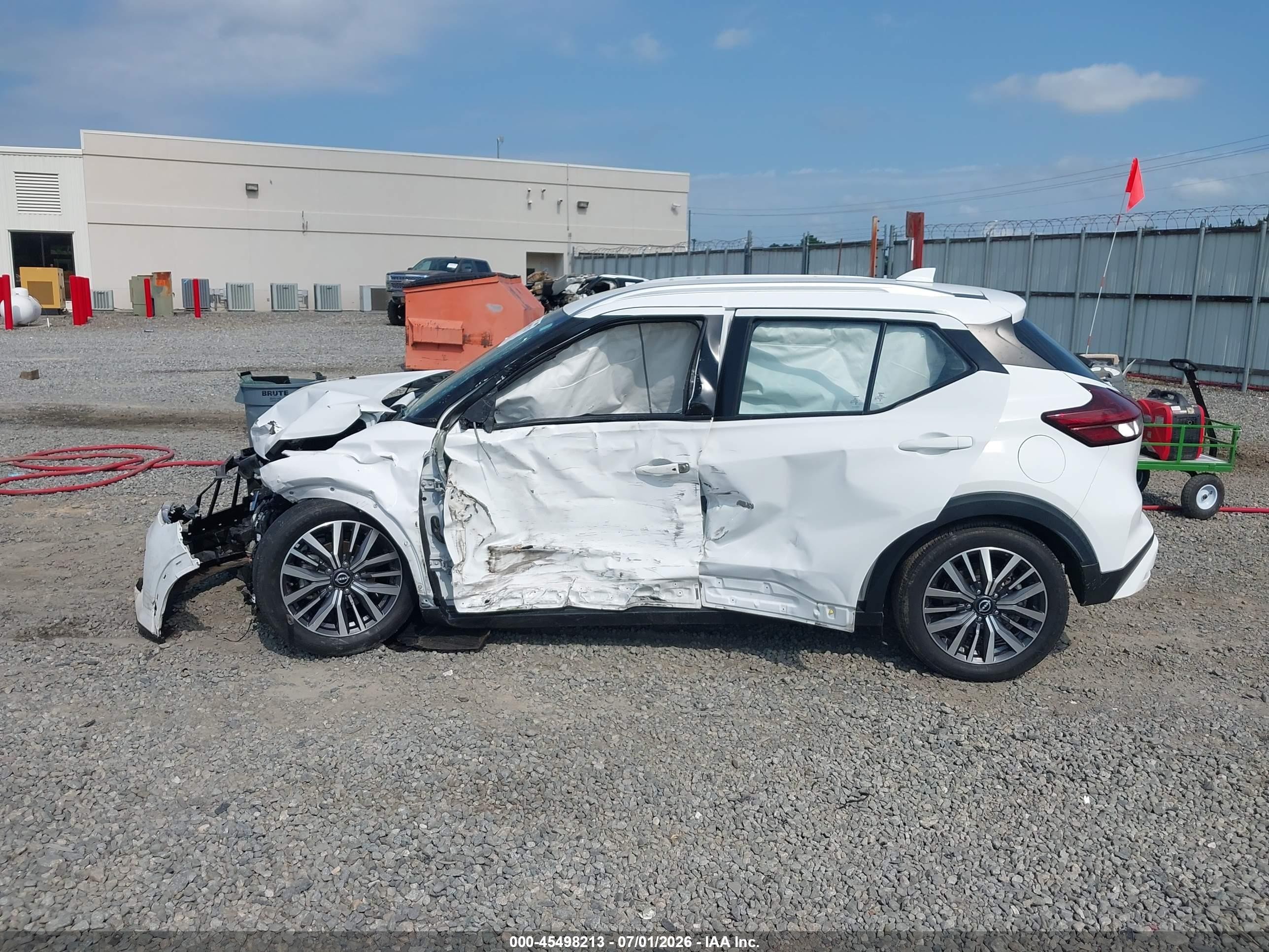 2024 Nissan Kicks Sv Xtronic Cvt Белый vin: 3N1CP5CVXRL480967