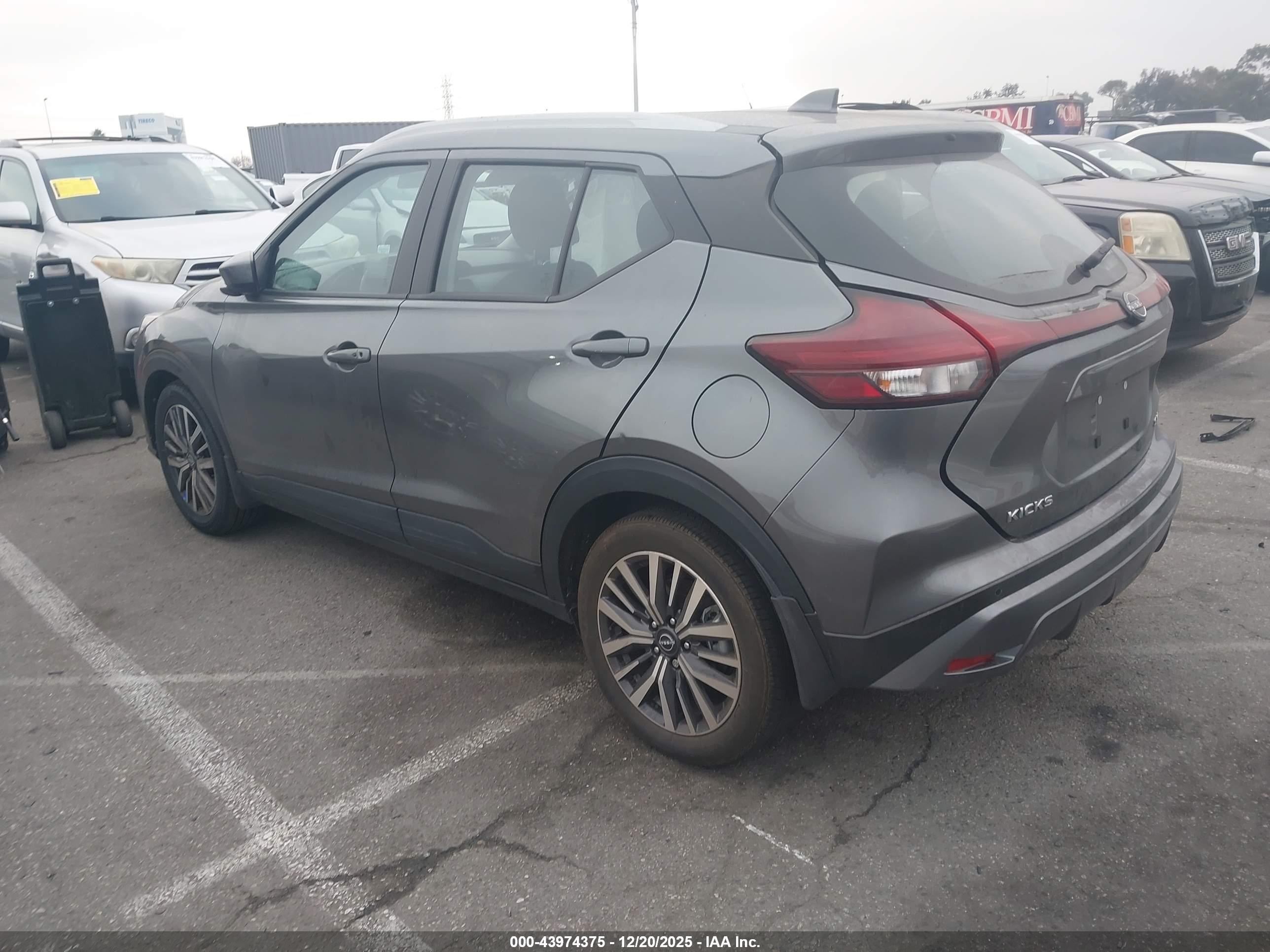2024 Nissan Kicks Sv Xtronic Cvt Gray vin: 3N1CP5CVXRL483724