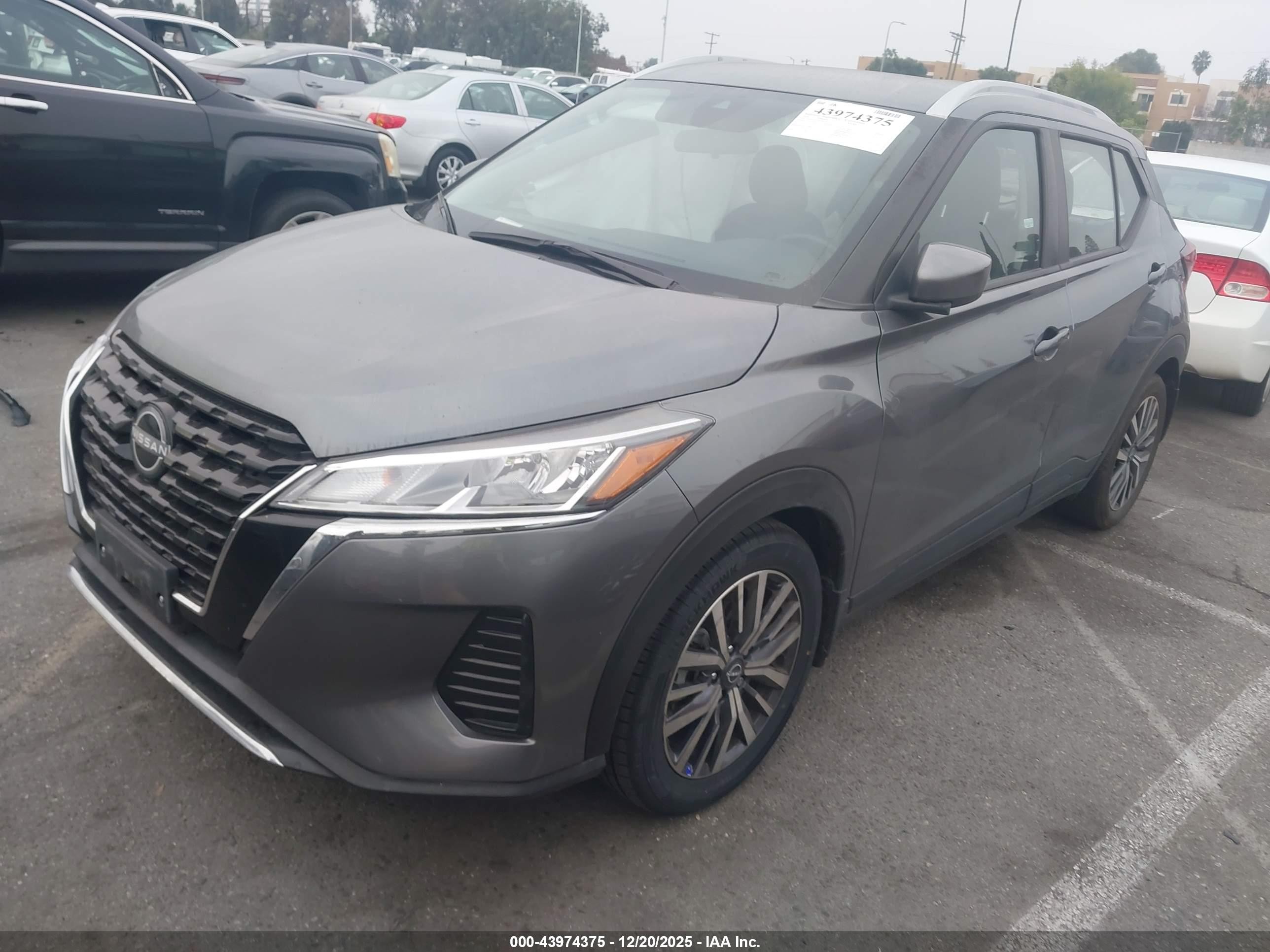 2024 Nissan Kicks Sv Xtronic Cvt Gray vin: 3N1CP5CVXRL483724