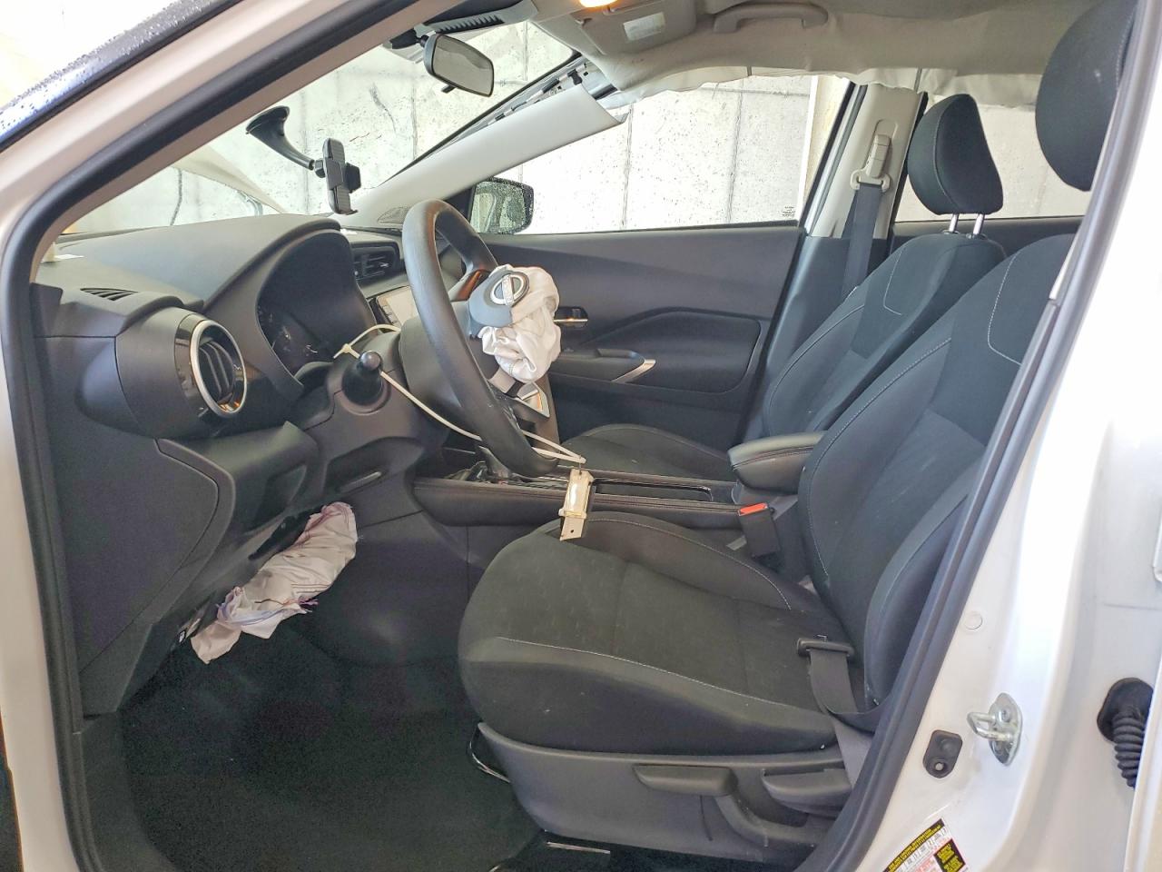 2024 Nissan Kicks Sv White vin: 3N1CP5CVXRL562116