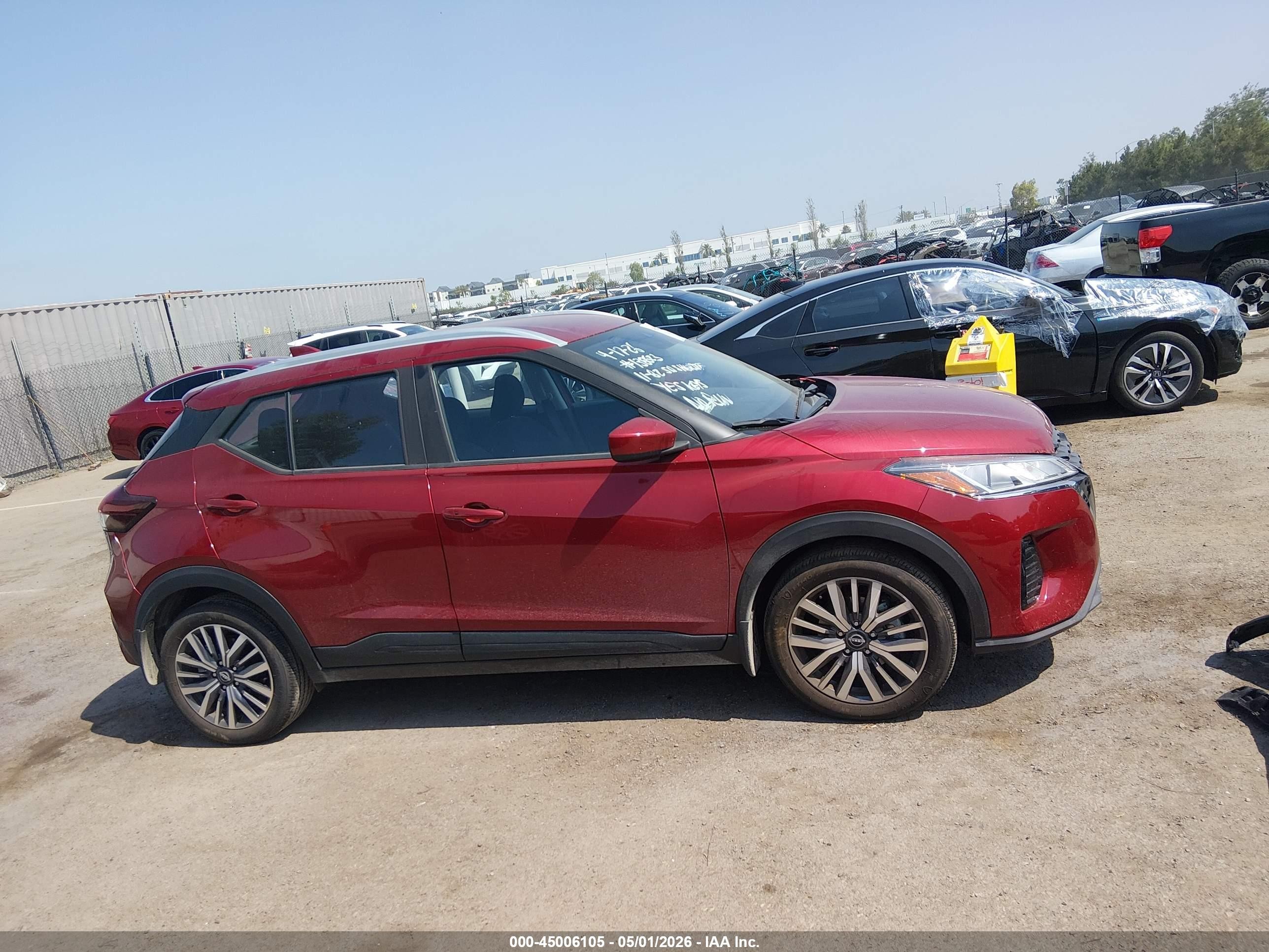 2024 Nissan Kicks Sv Xtronic Cvt Бордовый vin: 3N1CP5CVXRL571494