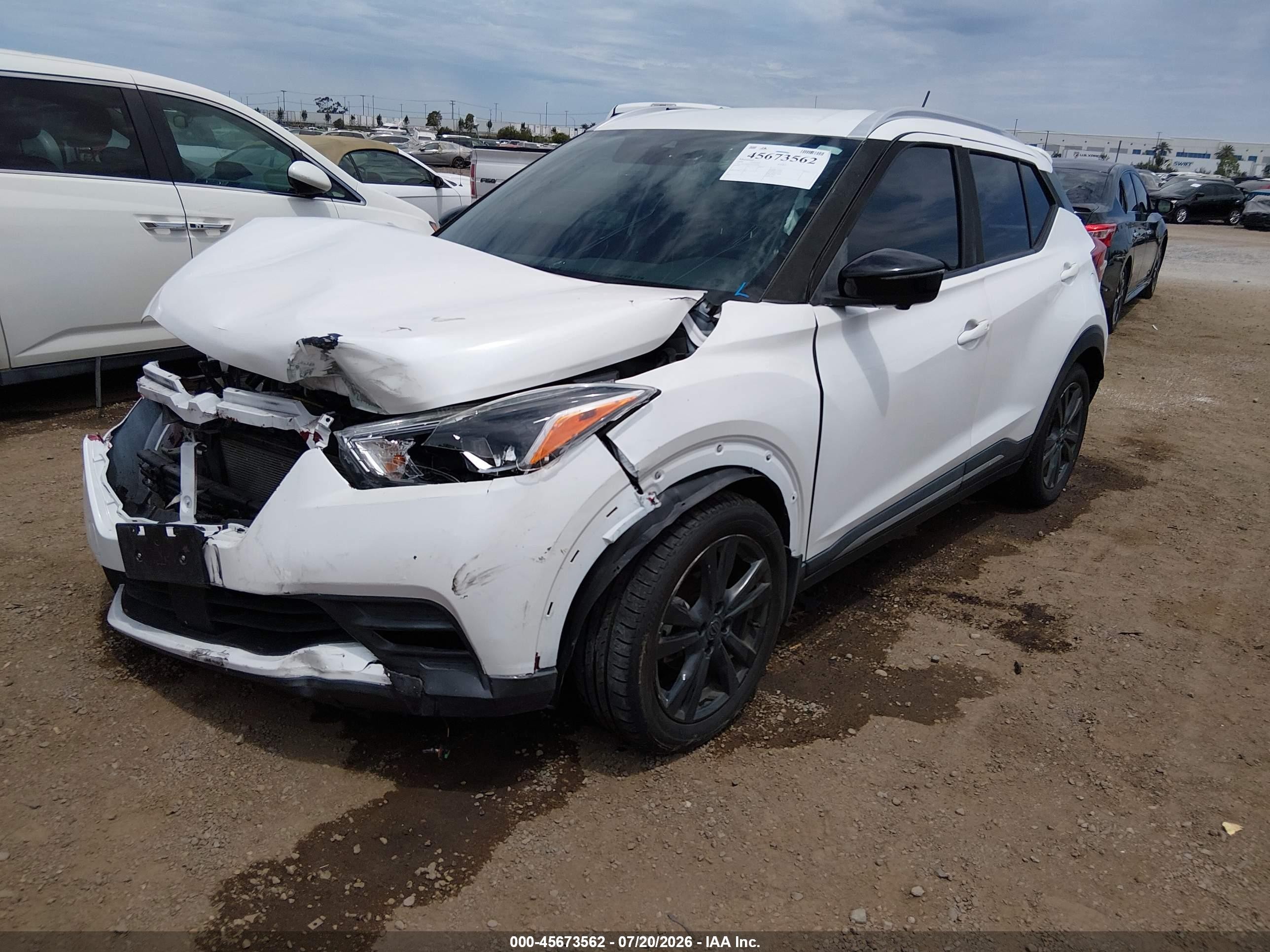 2020 Nissan Kicks Sr Xtronic Cvt Белый vin: 3N1CP5DV2LL532906