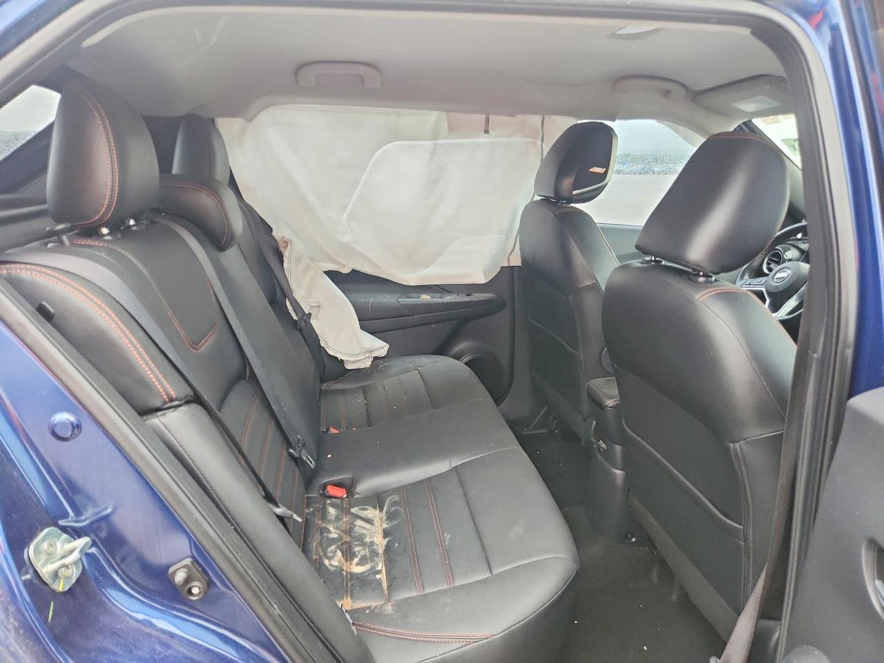 2020 Nissan Kicks Sr Blue vin: 3N1CP5DV2LL570457