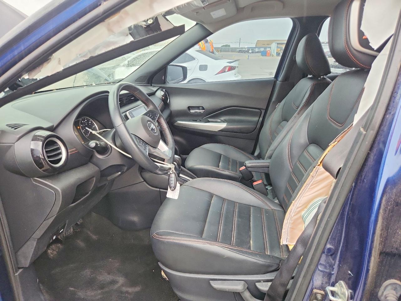 2020 Nissan Kicks Sr Blue vin: 3N1CP5DV2LL570457