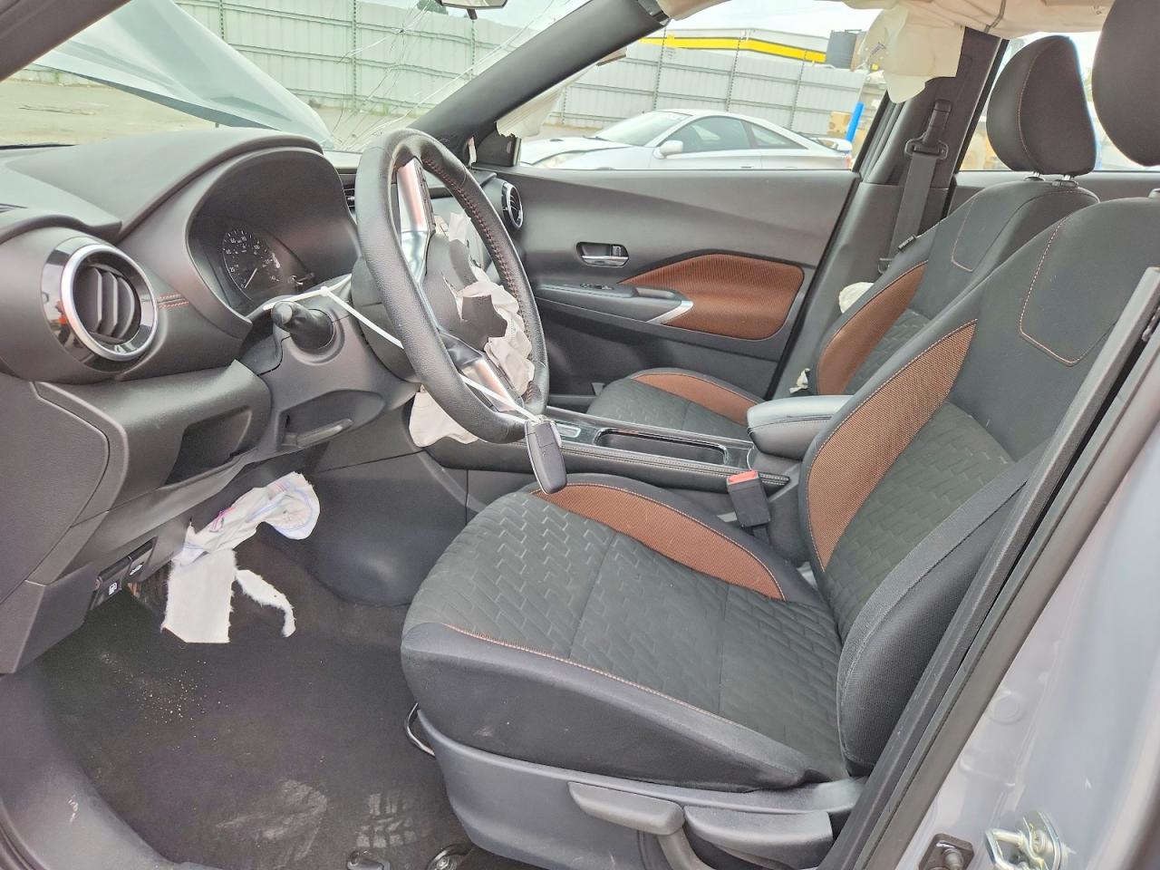 2023 Nissan Kicks Sr Gray vin: 3N1CP5DV2PL489383
