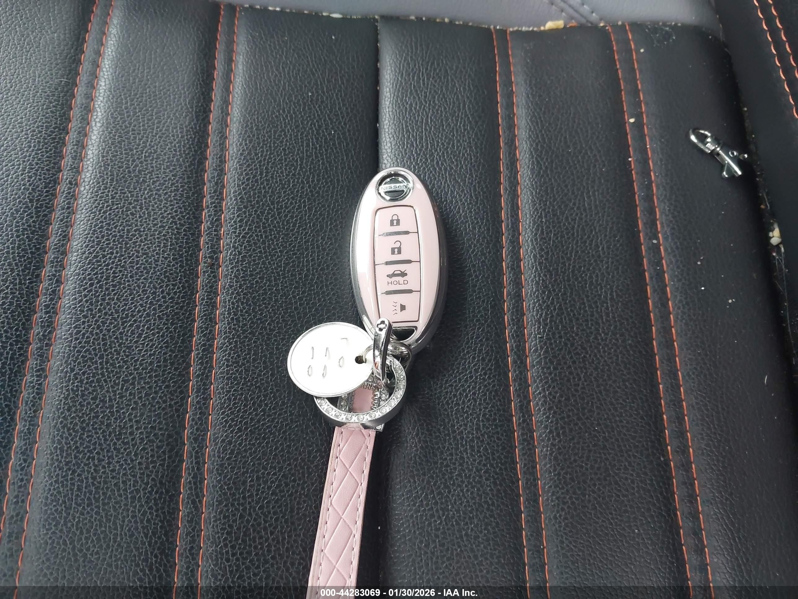 2021 Nissan Kicks Sr Xtronic Cvt Желтый vin: 3N1CP5DV3ML510172