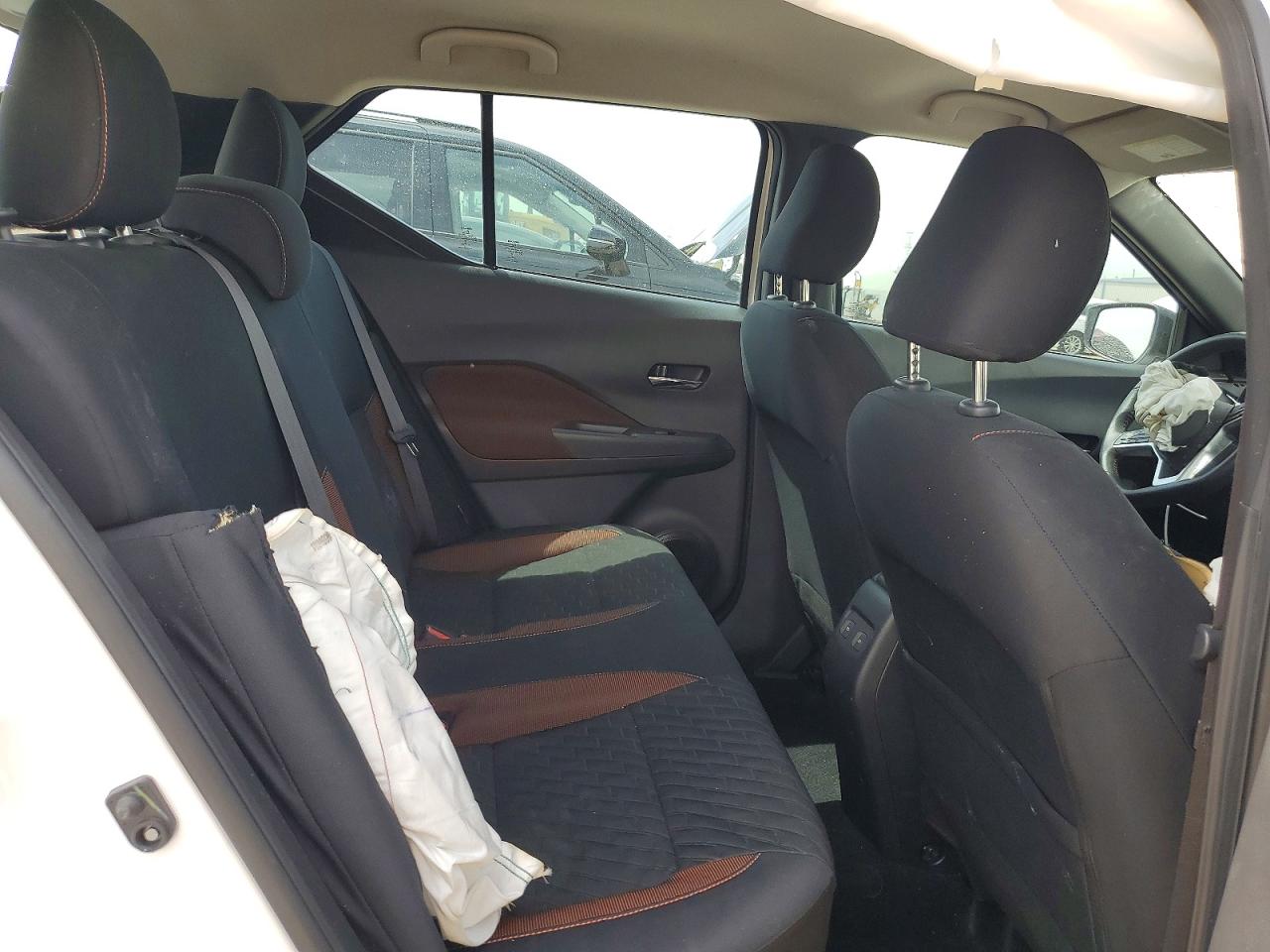 2021 Nissan Kicks Sr White vin: 3N1CP5DV3ML525271