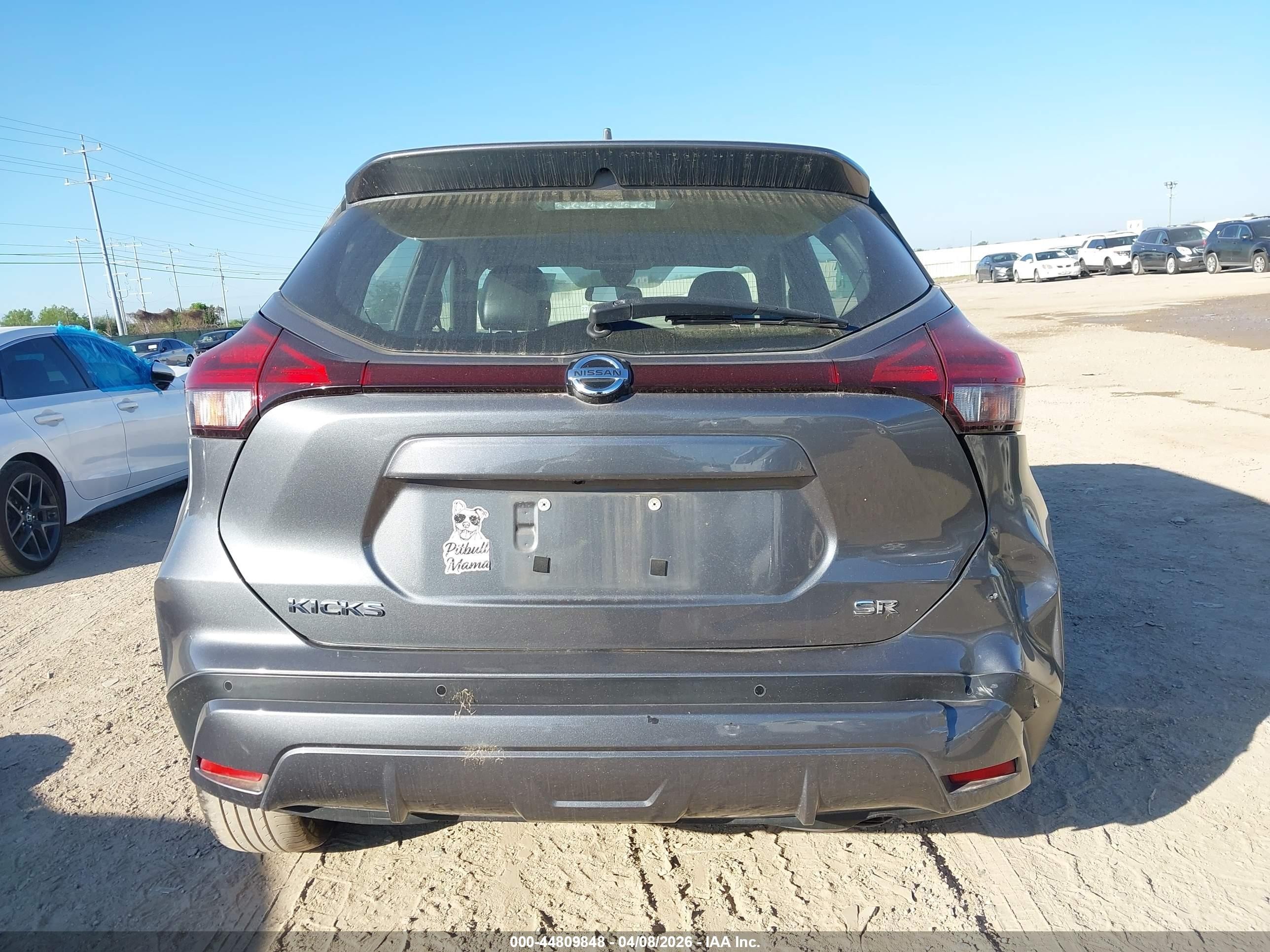 2021 Nissan Kicks Sr Xtronic Cvt Серый vin: 3N1CP5DV3ML541955
