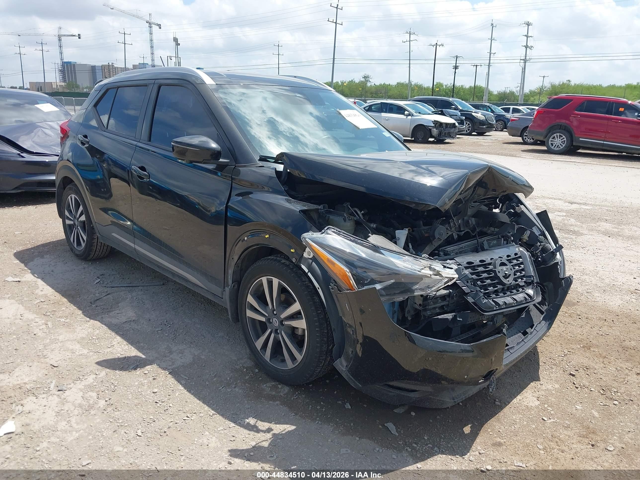 2020 Nissan Kicks Sr Xtronic Cvt Black vin: 3N1CP5DV4LL496314