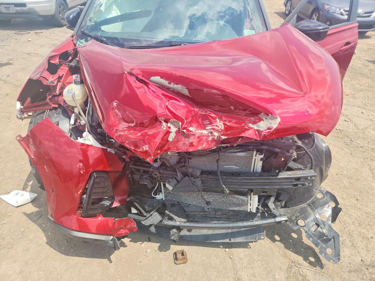 2023 Nissan Kicks Sr Red vin: 3N1CP5DV4PL550409