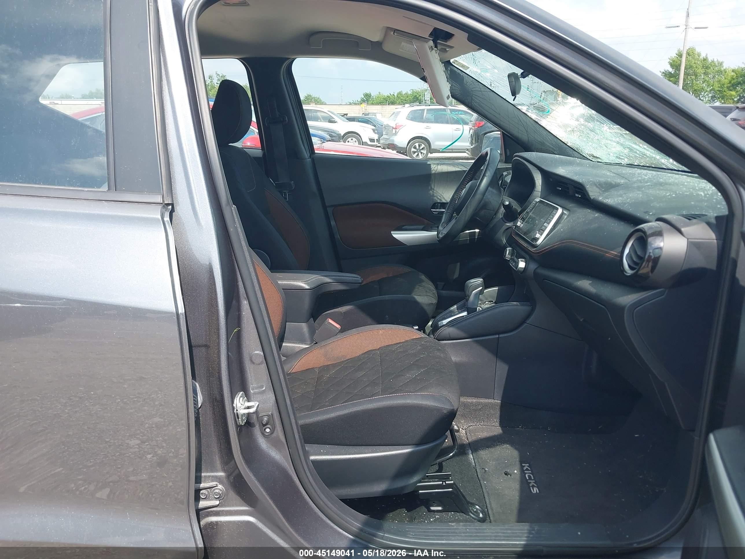 2020 Nissan Kicks Sr Xtronic Cvt Gray vin: 3N1CP5DV5LL538327