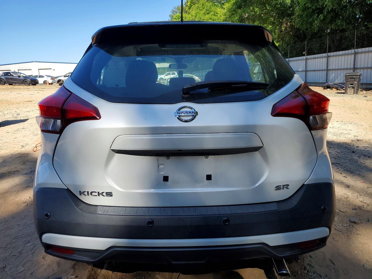 2020 Nissan Kicks Sr White vin: 3N1CP5DV6LL548266
