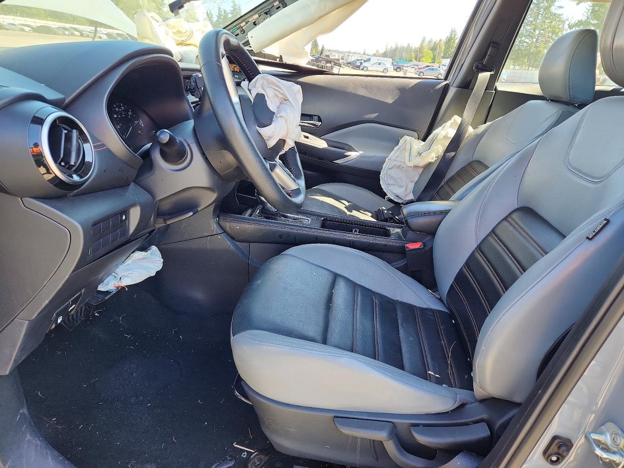 2021 Nissan Kicks Sr Gray vin: 3N1CP5DV6ML518945