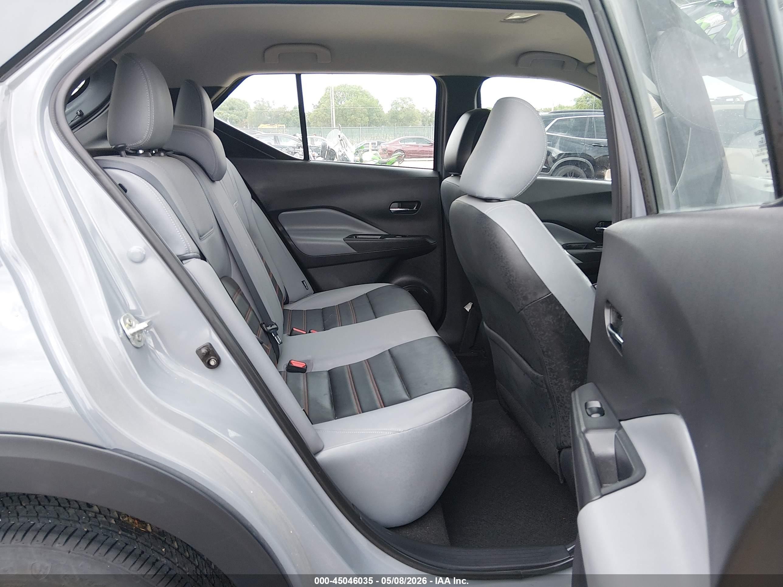 2024 Nissan Kicks Sr Xtronic Cvt Gray vin: 3N1CP5DV6RL473870