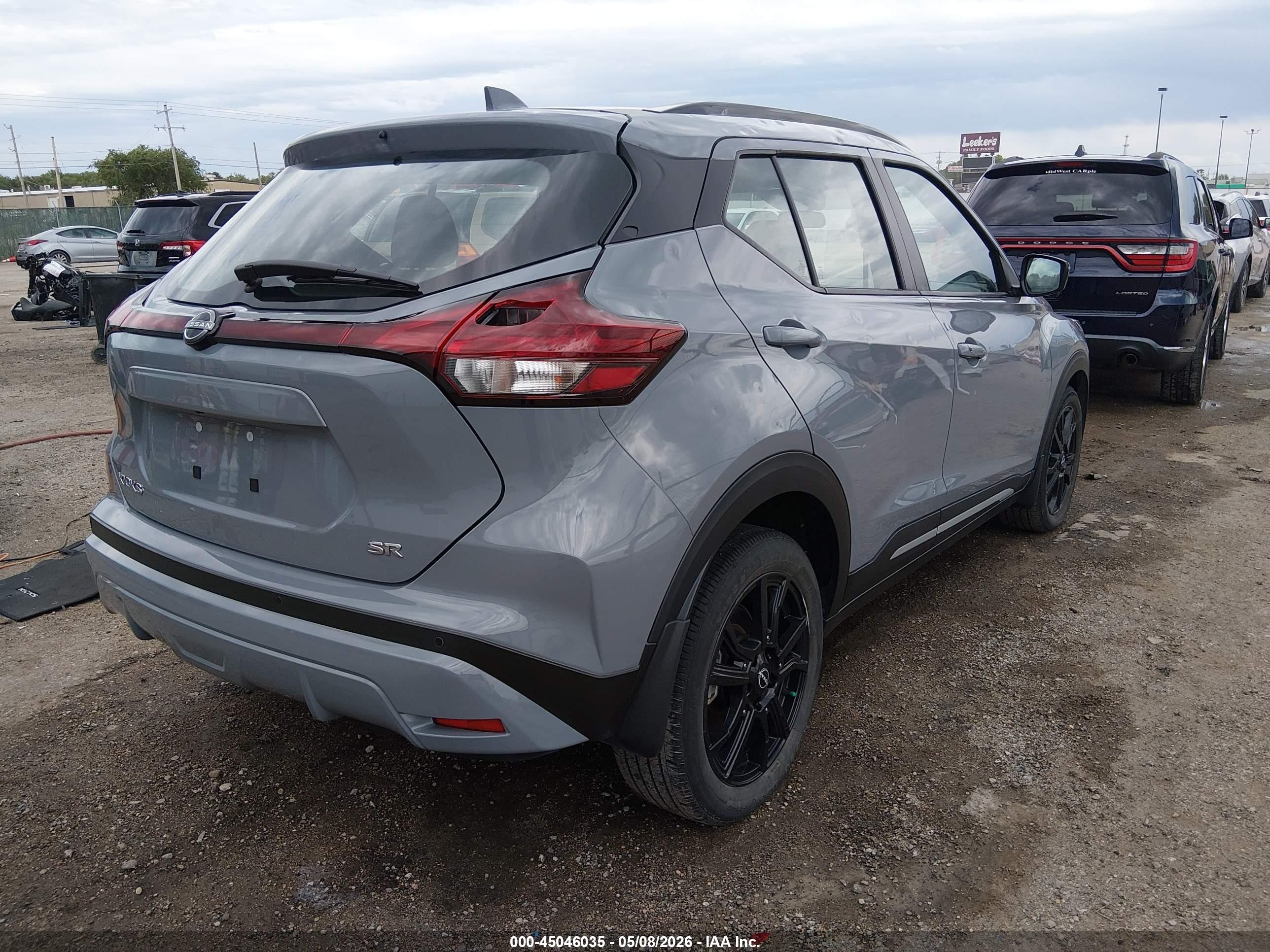 2024 Nissan Kicks Sr Xtronic Cvt Gray vin: 3N1CP5DV6RL473870