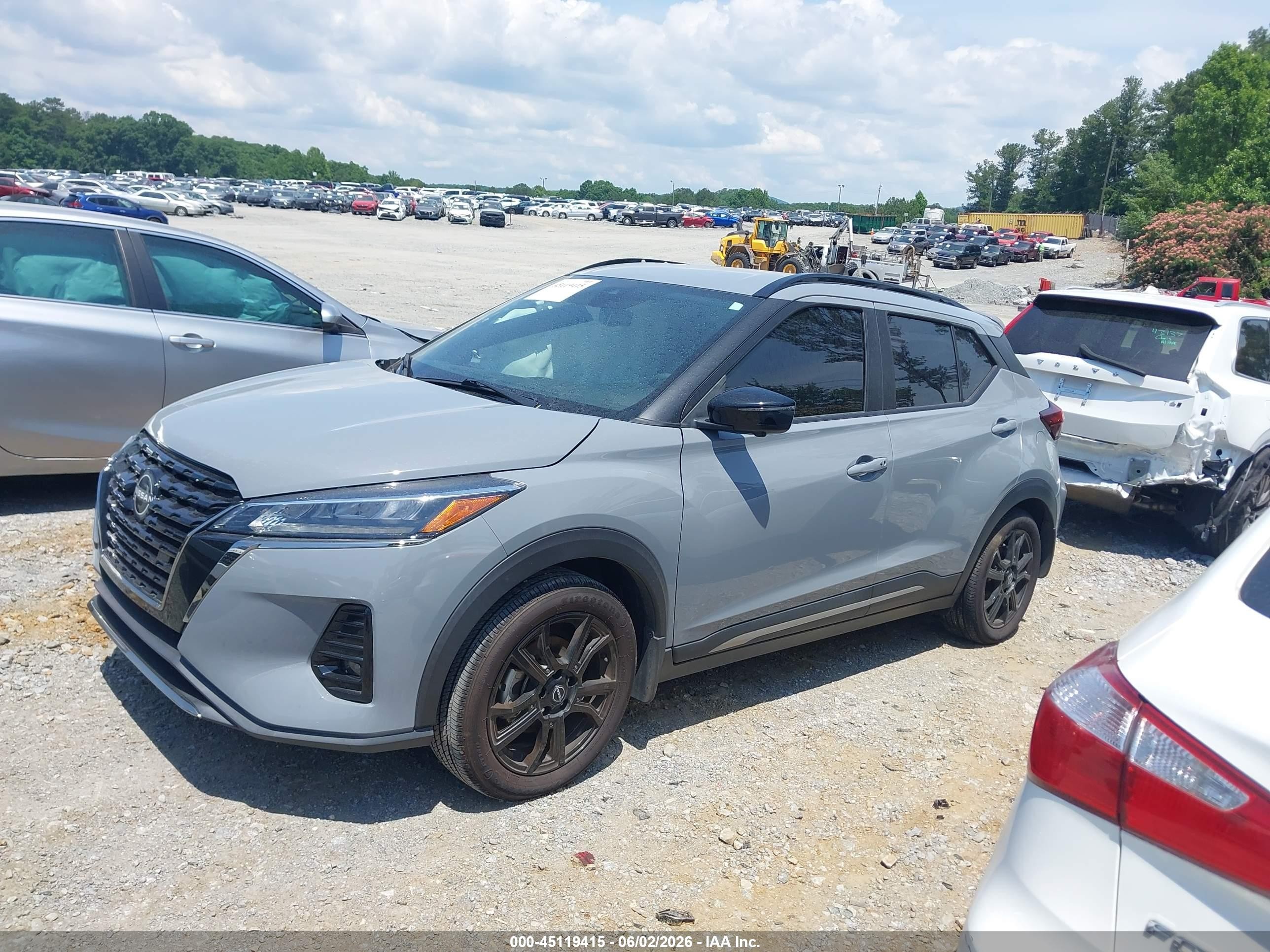 2023 Nissan Kicks Sr Xtronic Cvt Gray vin: 3N1CP5DV7PL467184