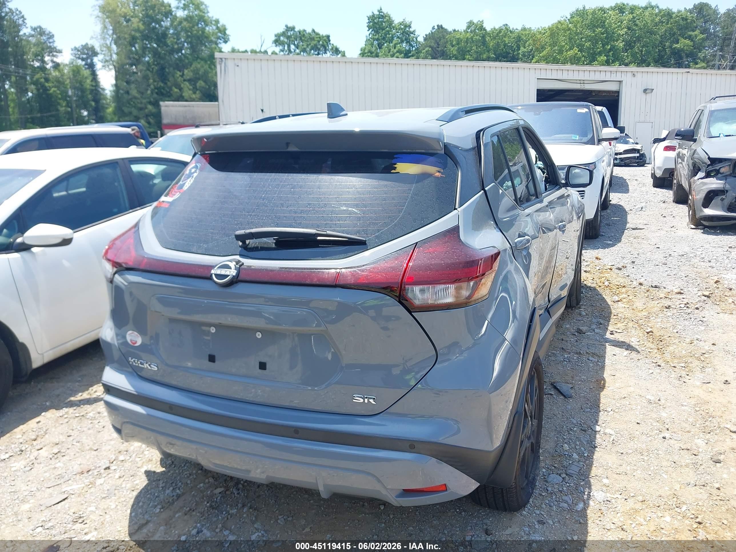 2023 Nissan Kicks Sr Xtronic Cvt Gray vin: 3N1CP5DV7PL467184