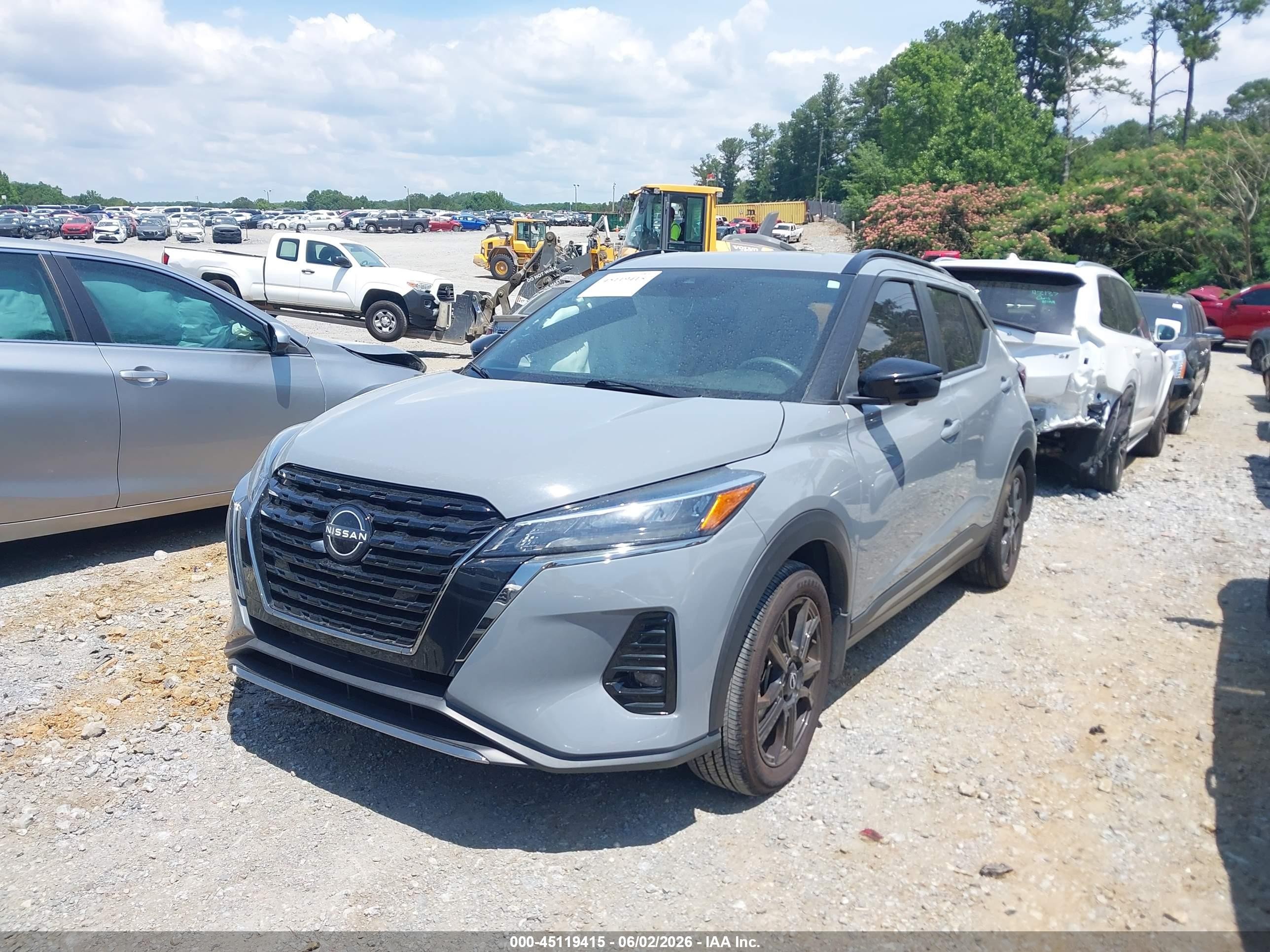 2023 Nissan Kicks Sr Xtronic Cvt Gray vin: 3N1CP5DV7PL467184