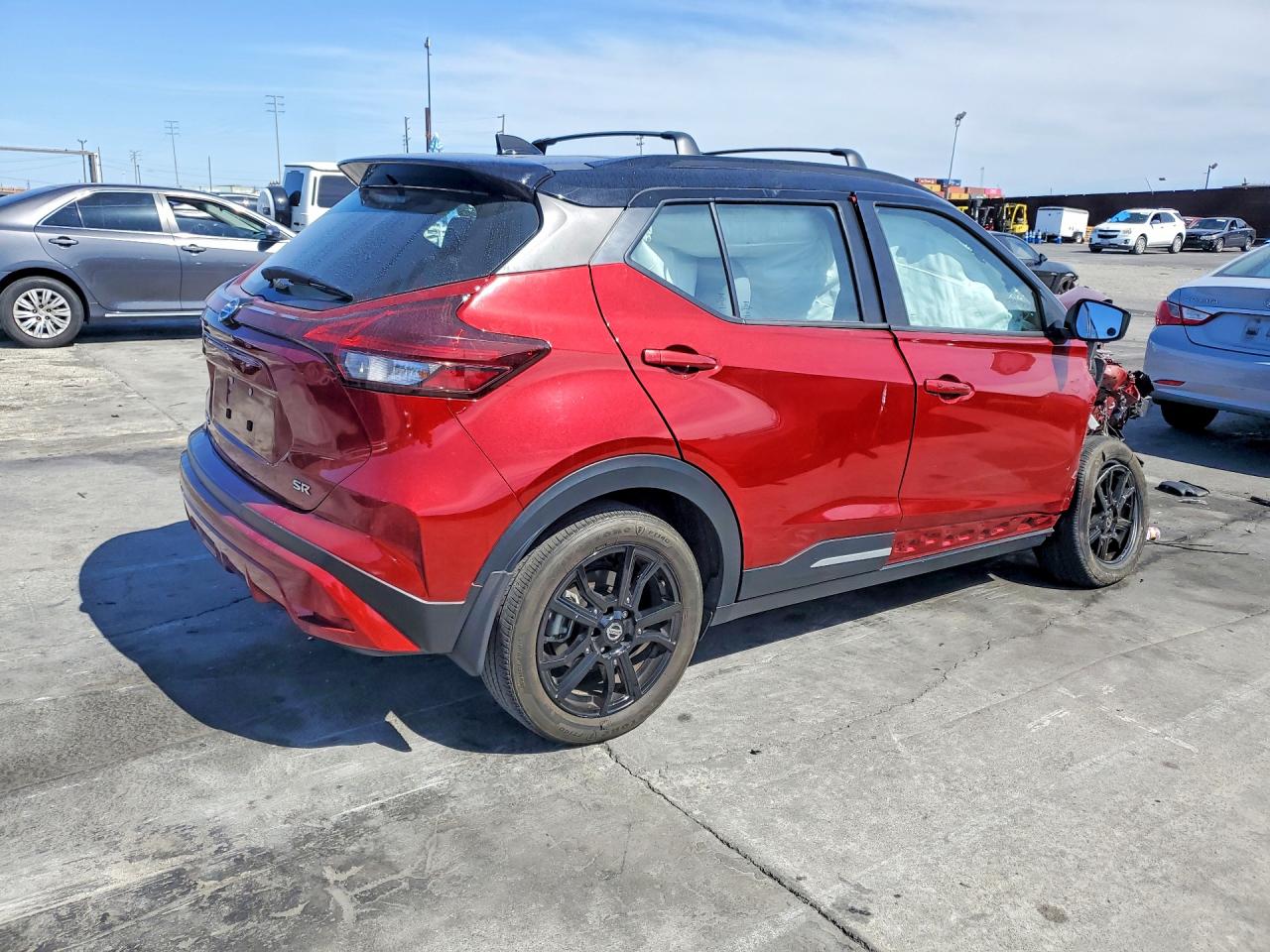 2021 Nissan Kicks Sr Red vin: 3N1CP5DV8ML560601